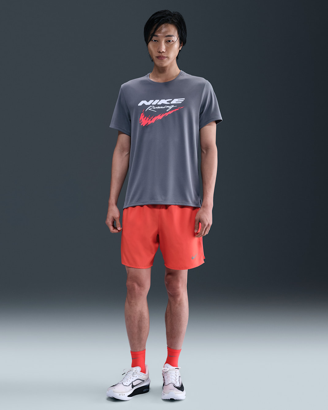 Nike Dri-FIT Challenger 男款 7" 隱藏式內裡多功能短褲 - Bright Crimson/Bright Crimson/黑色