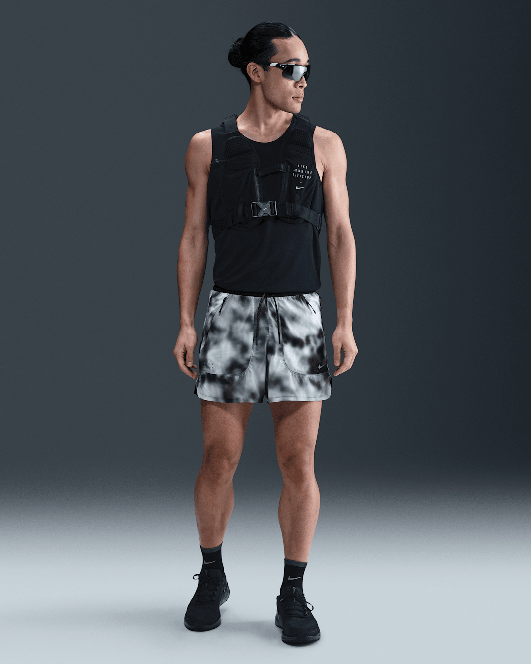 Nike Running Division Breathe Men's Dri-FIT ADV 4" Brief-Lined Running Shorts - Black/Black