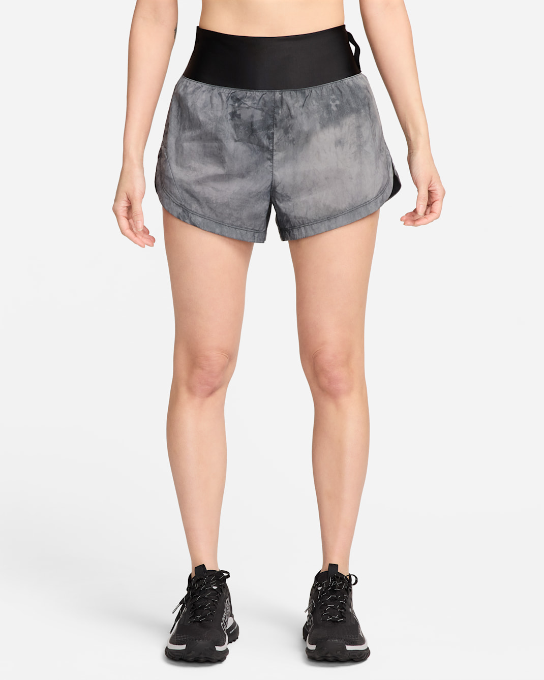 Nike Trail Women's Repel Mid-Rise 8cm (approx.) Brief-Lined Running Shorts - Black/Black