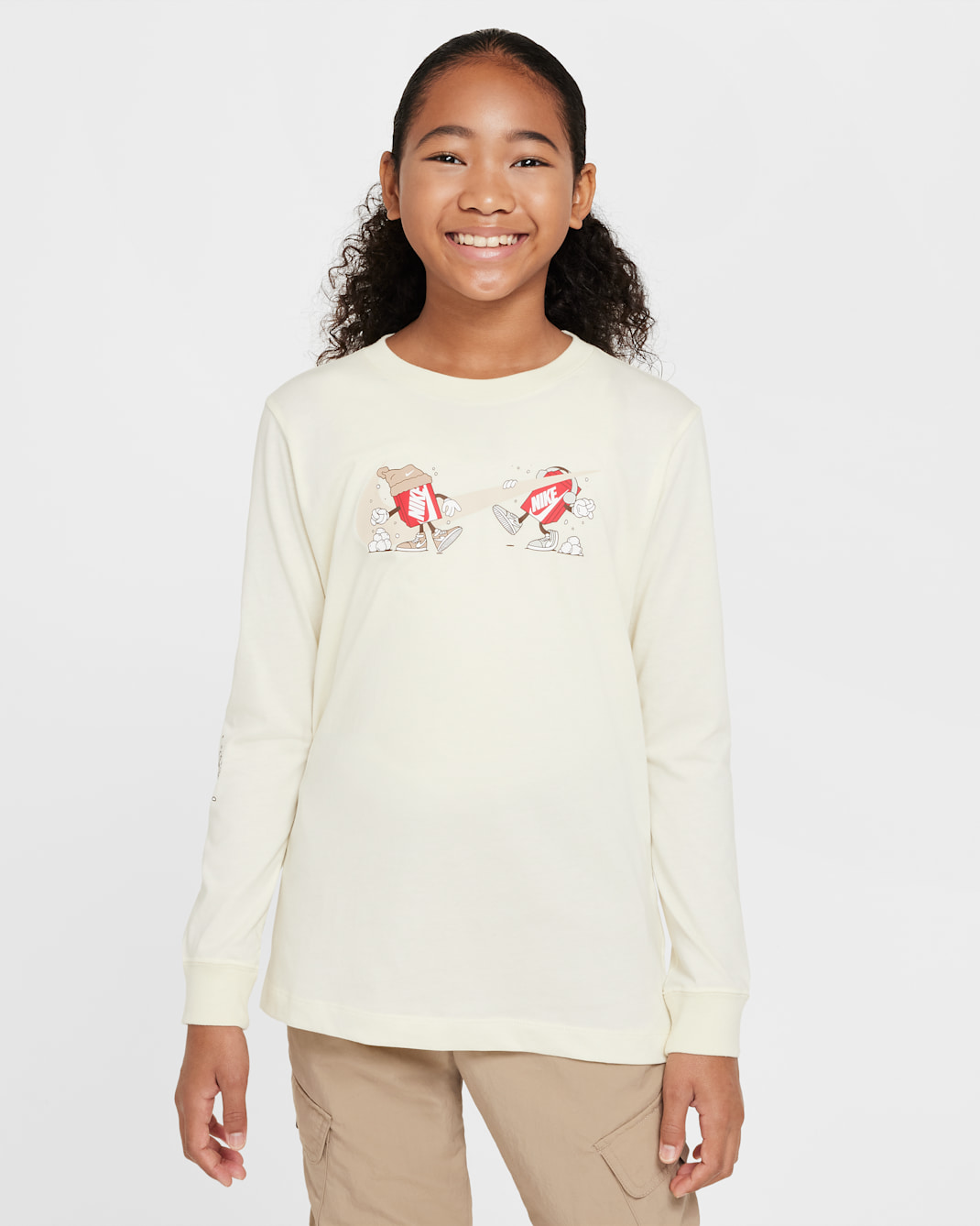 Nike Sportswear Older Kids' Long-Sleeve T-Shirt - Coconut Milk