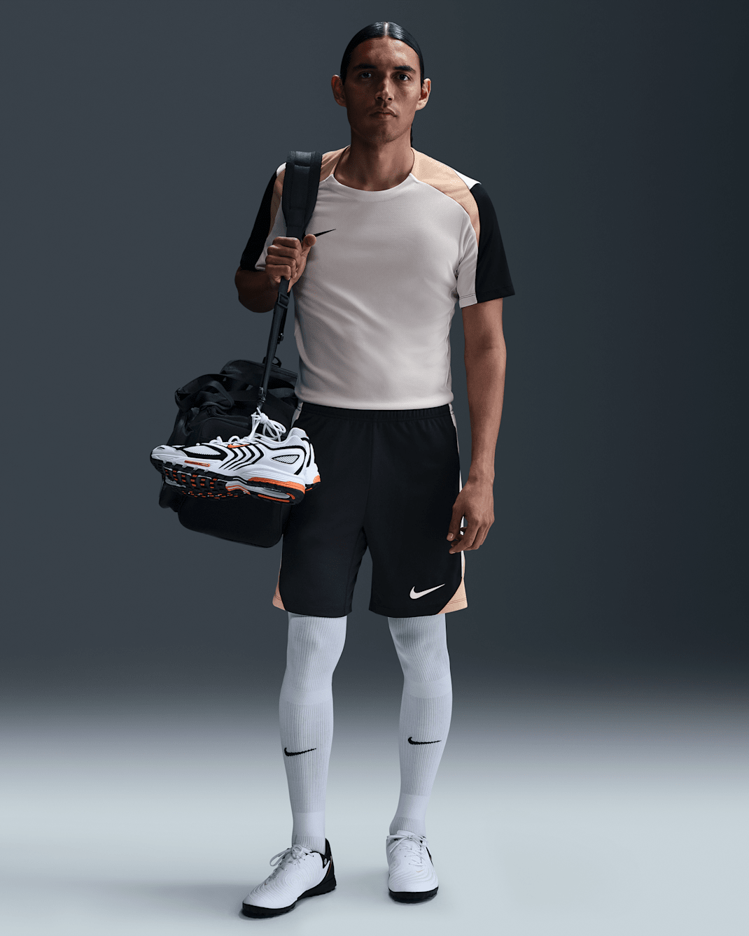 Ανδρικό ποδοσφαιρικό σορτς Dri-FIT Nike Strike - Μαύρο/Pale Ivory/Jersey Gold/Pale Ivory