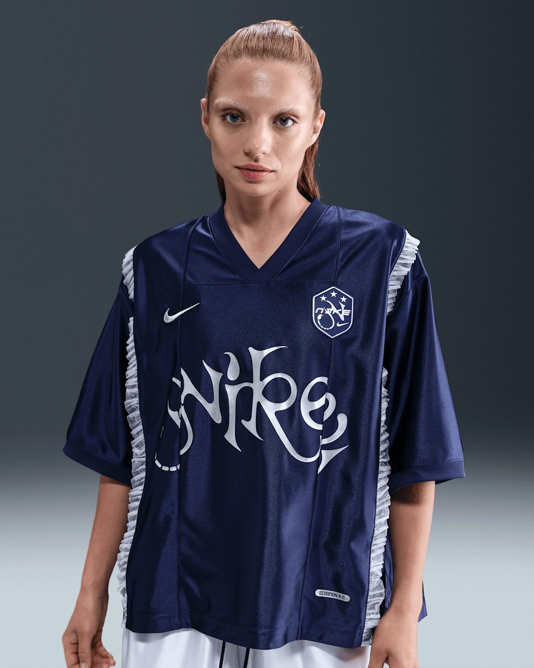 Nike Sportswear Women's Short-Sleeve Graphic Jersey Top - Midnight Navy