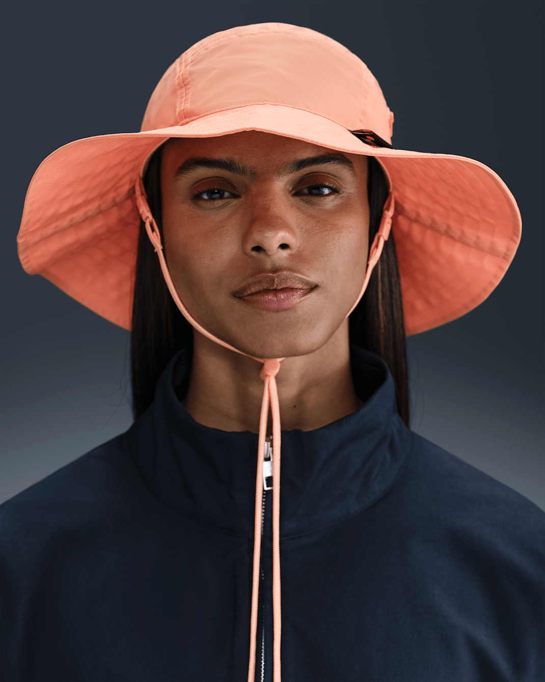 Nike Apex Wide-Brim Bucket Hat - Apricot Agate
