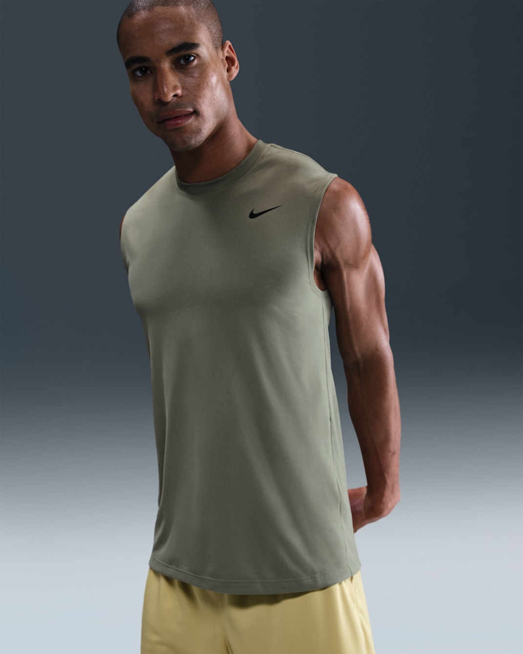 Nike Dri-FIT Legend Men's Sleeveless Fitness T-Shirt - Light Army