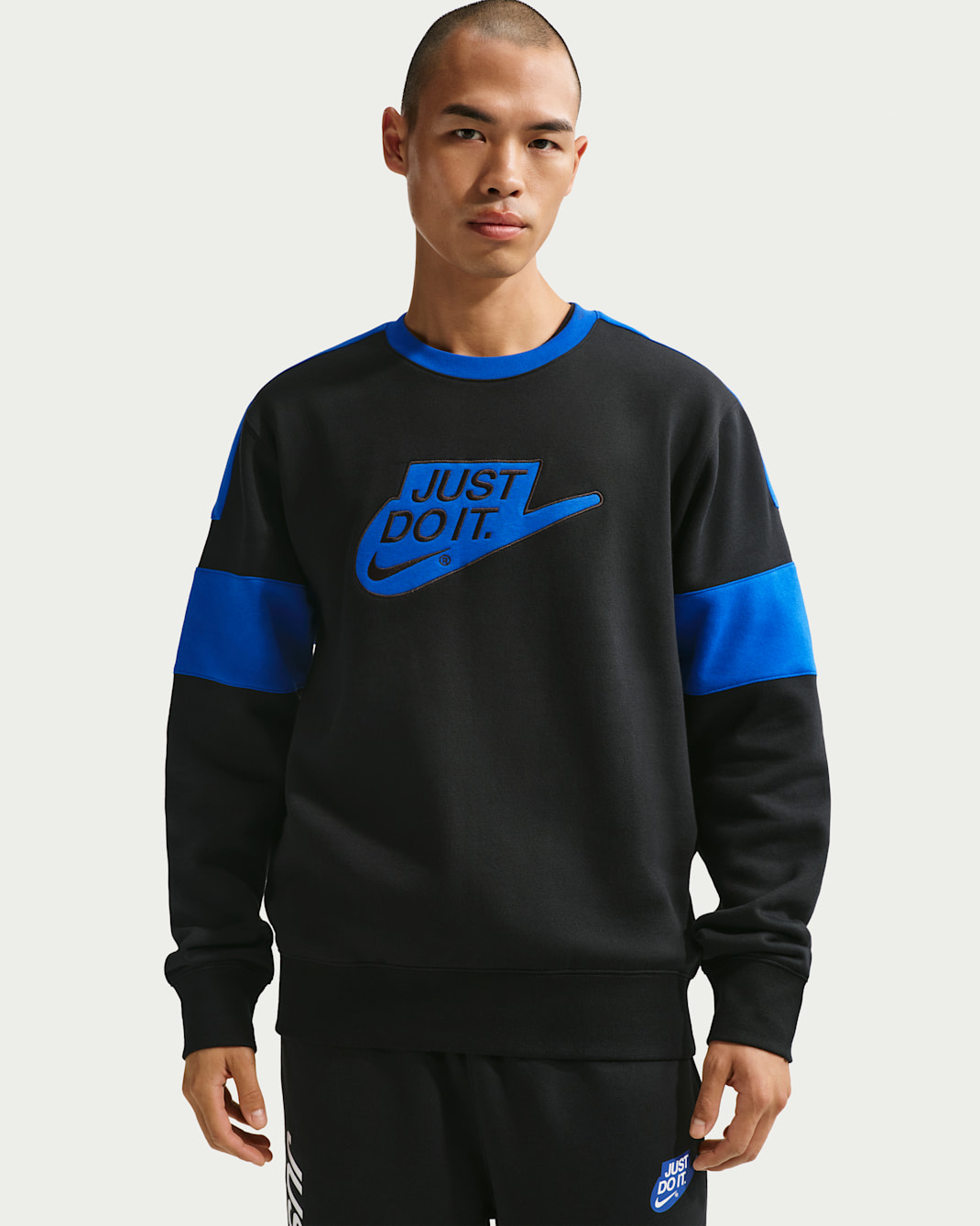 Nike Sportswear Club Men's Fleece Crew-Neck Sweatshirt - Black/Game Royal/Game Royal