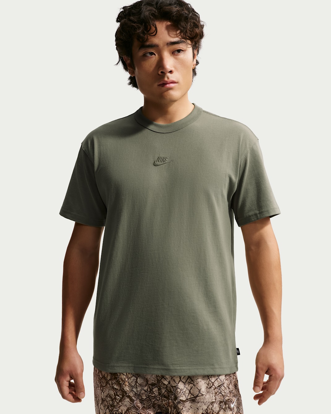 Nike Sportswear Premium Essentials Men's T-Shirt - Silver Sage
