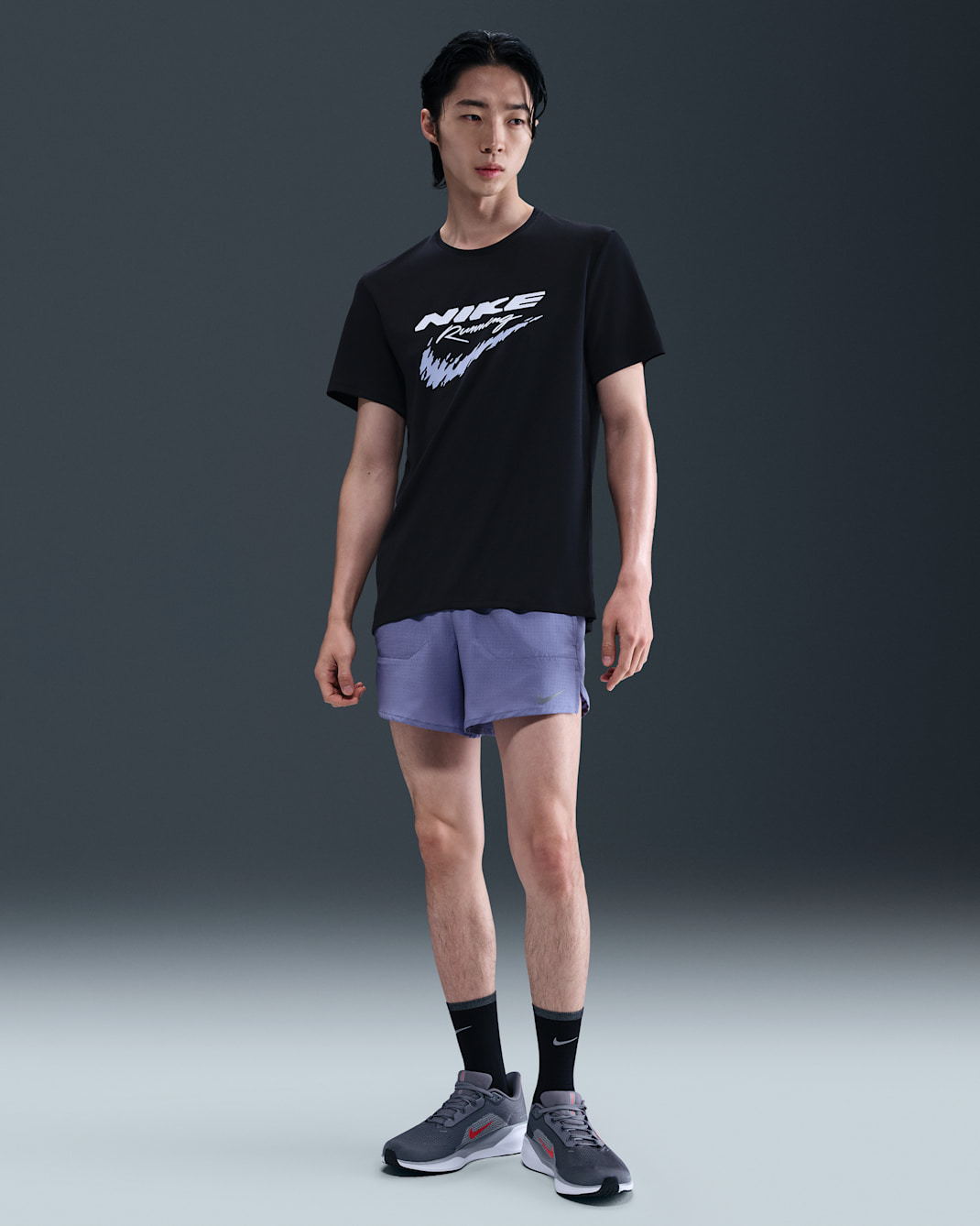 กางเกงวิ่งขาสั้น 5 นิ้วมีซับในและรูระบายอากาศผู้ชาย Dri-FIT Nike Stride - World Indigo/World Indigo/World Indigo