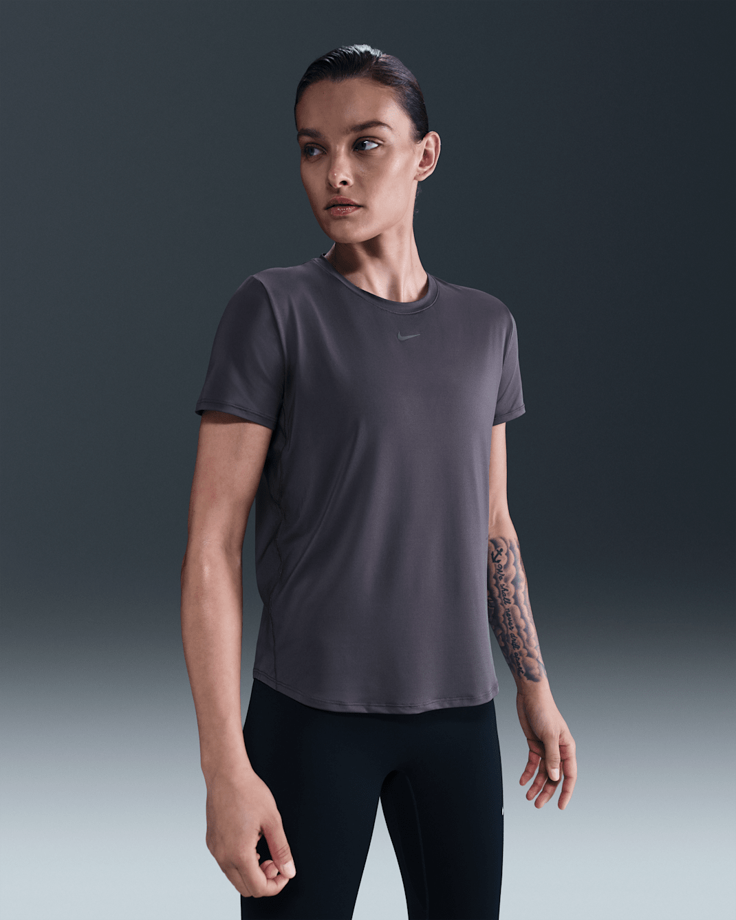 Nike One Classic Women's Dri-FIT Short-Sleeve Top - Thunder Grey