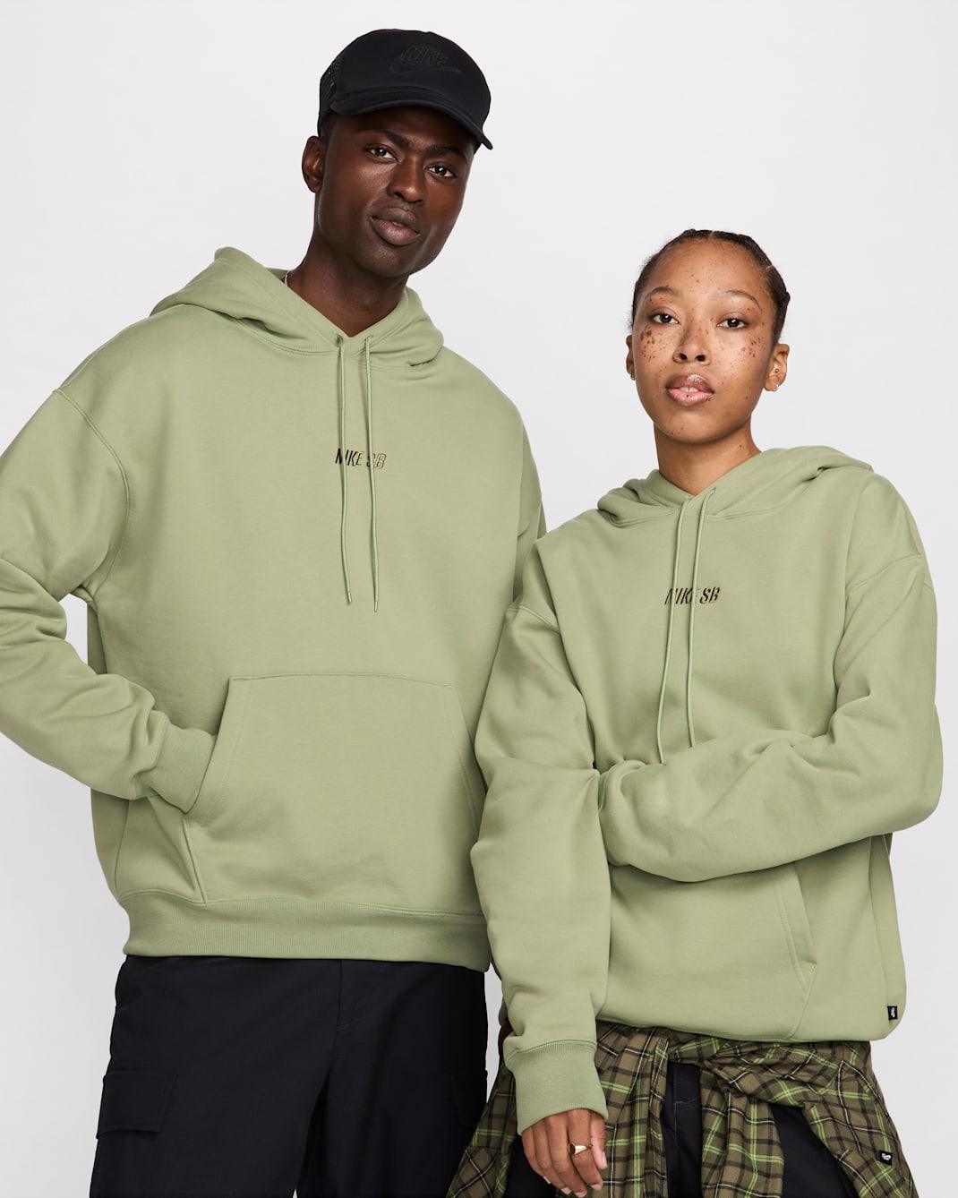 Nike SB Fleece Pullover Skate Hoodie - Oil Green/Medium Olive