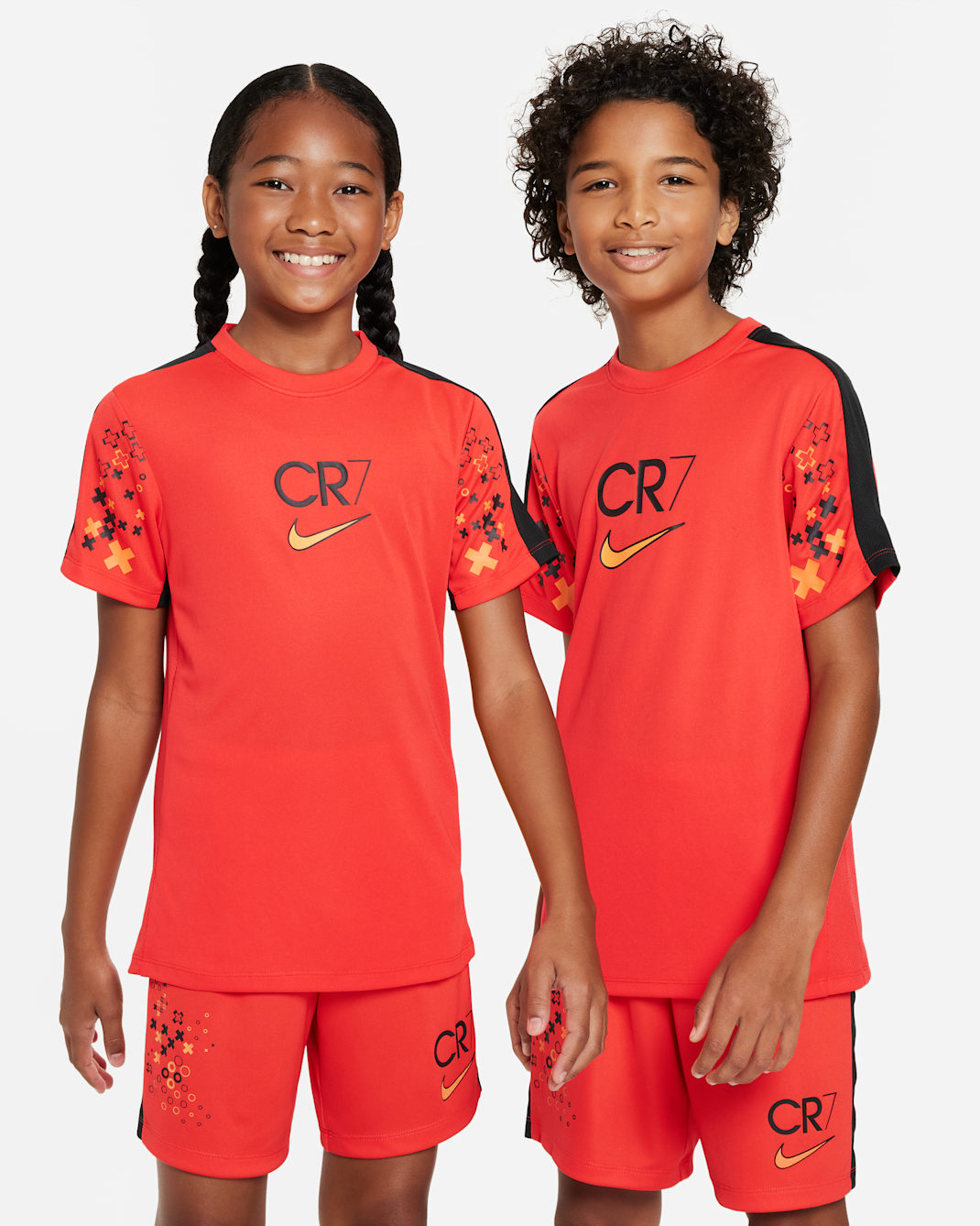 CR7 大童 Dri-FIT Academy 足球上衣 - Light Crimson/黑色