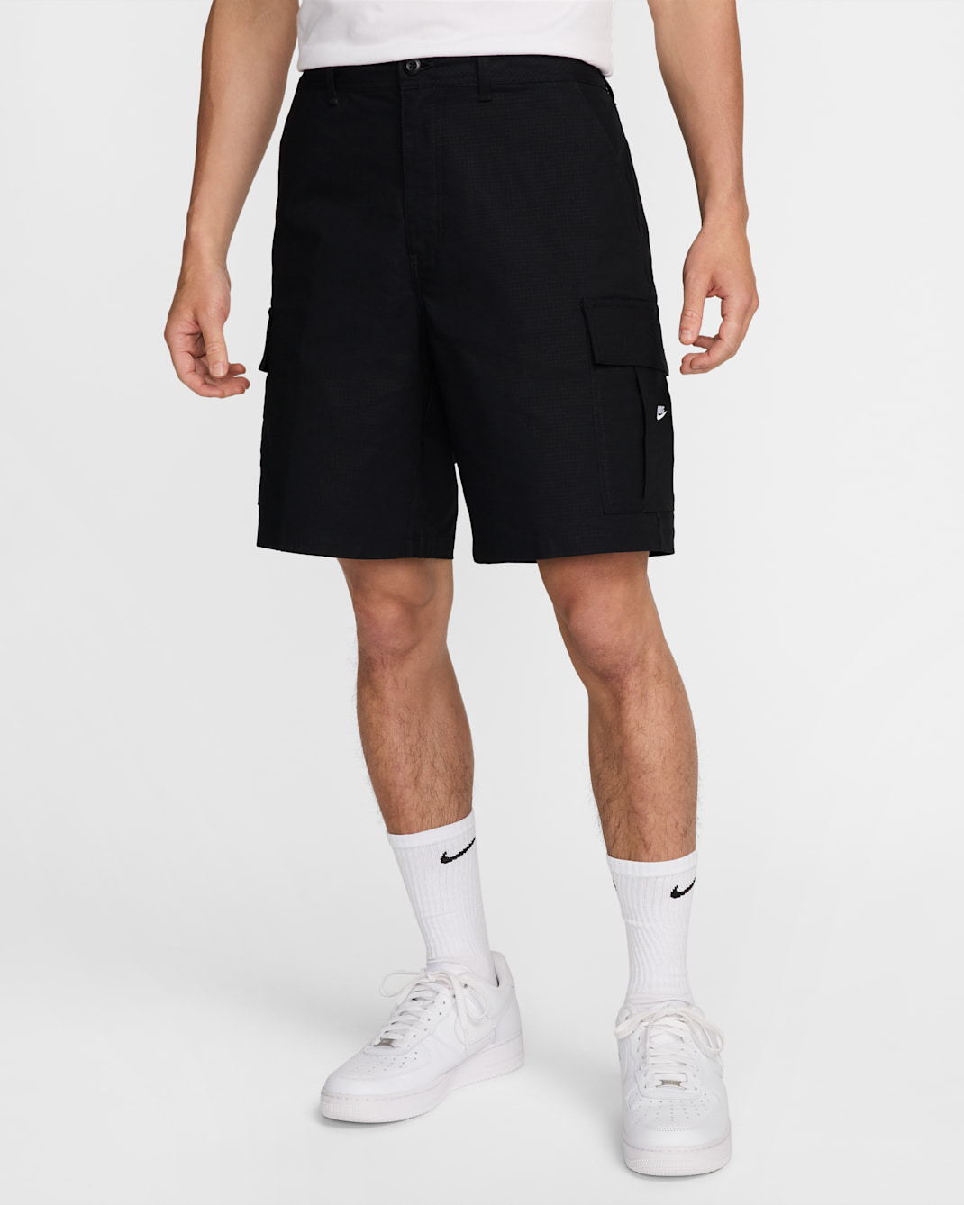 Nike Men's Woven Cargo Shorts - Black/Red Stardust/White