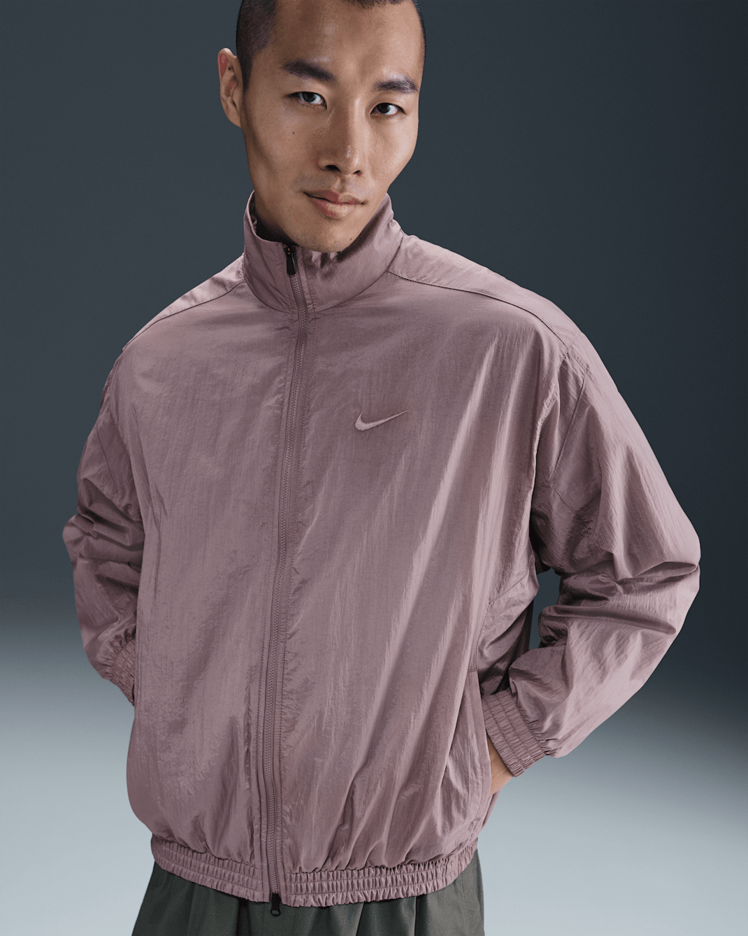 나이키 클럽 남성 오버사이즈 우븐 트랙 재킷 - 토프 그레이/라이트 레몬 트위스트/토프 그레이