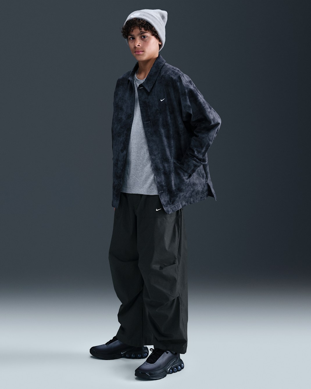 Nike Sportswear Metro Ground Older Kids' (Boys') Trousers - Black/White