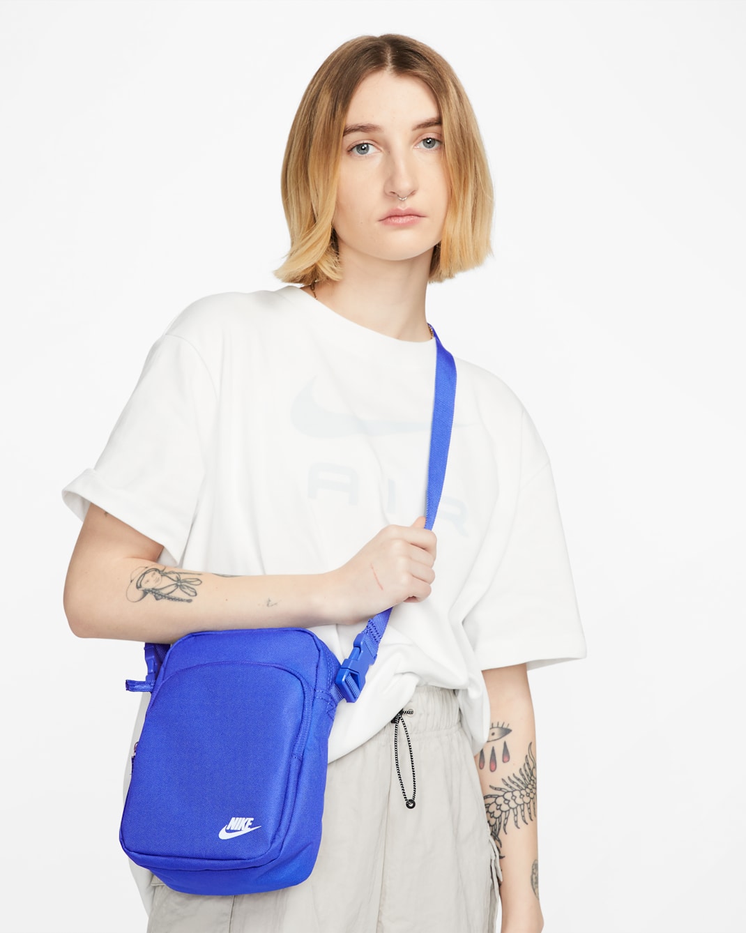 Nike Heritage Cross-Body Bag (4L) - Hyper Royal/Hyper Royal/Cobalt Bliss