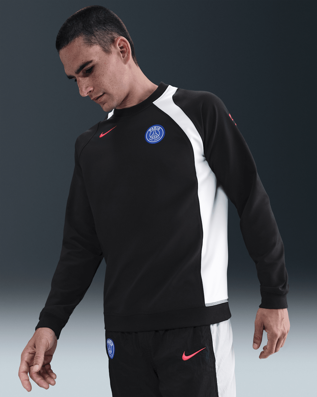 Paris Saint-Germain Third Nike Total 90 Fußballoberteil mit Rundhalsausschnitt (Herren) - Schwarz/Weiß/Global Red
