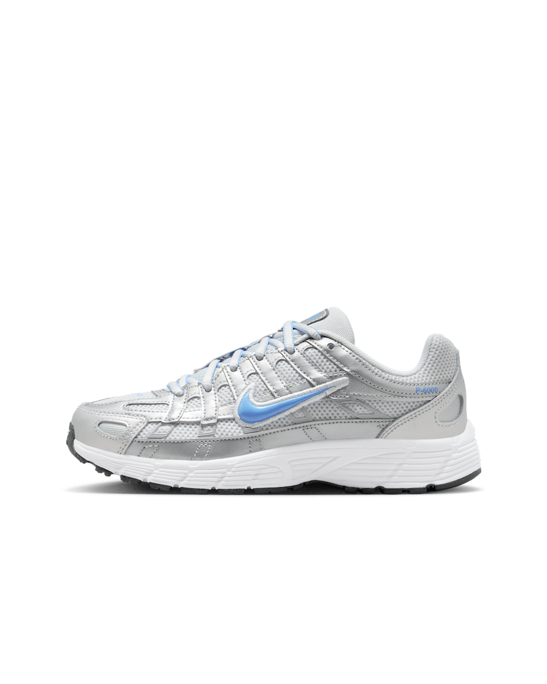 Nike P-6000 Schuh (ältere Kinder) - Metallic Platinum/Pure Platinum/Metallic Silver/University Blue