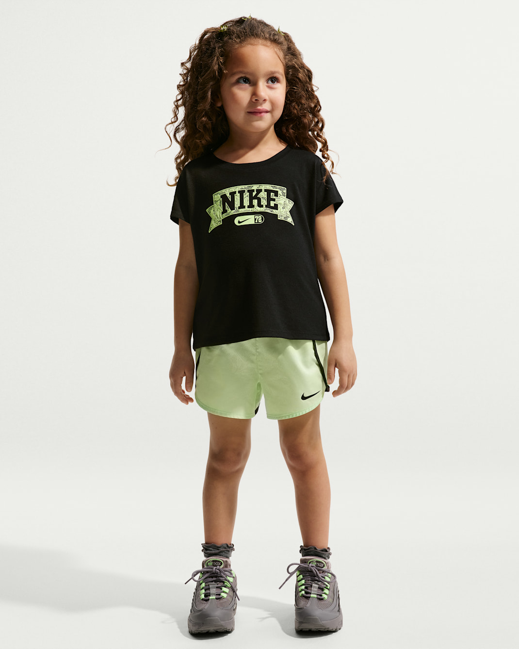 Conjunto de dos piezas para niños talla pequeña Nike Lace It Up - Lima líquida claro
