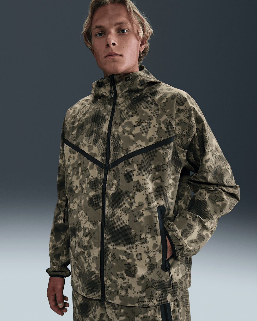 Nike Tech Men's Dri-FIT Woven Camo Windrunner Jacket - Neutral Olive/Black