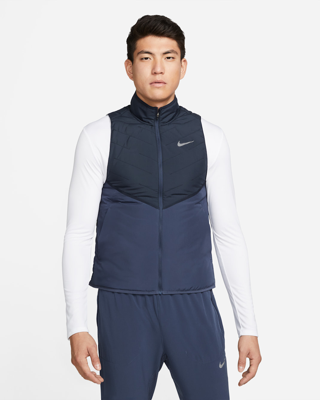 Nike Therma-FIT Repel Men's Synthetic-Fill Running Vest - Dark Obsidian/Thunder Blue