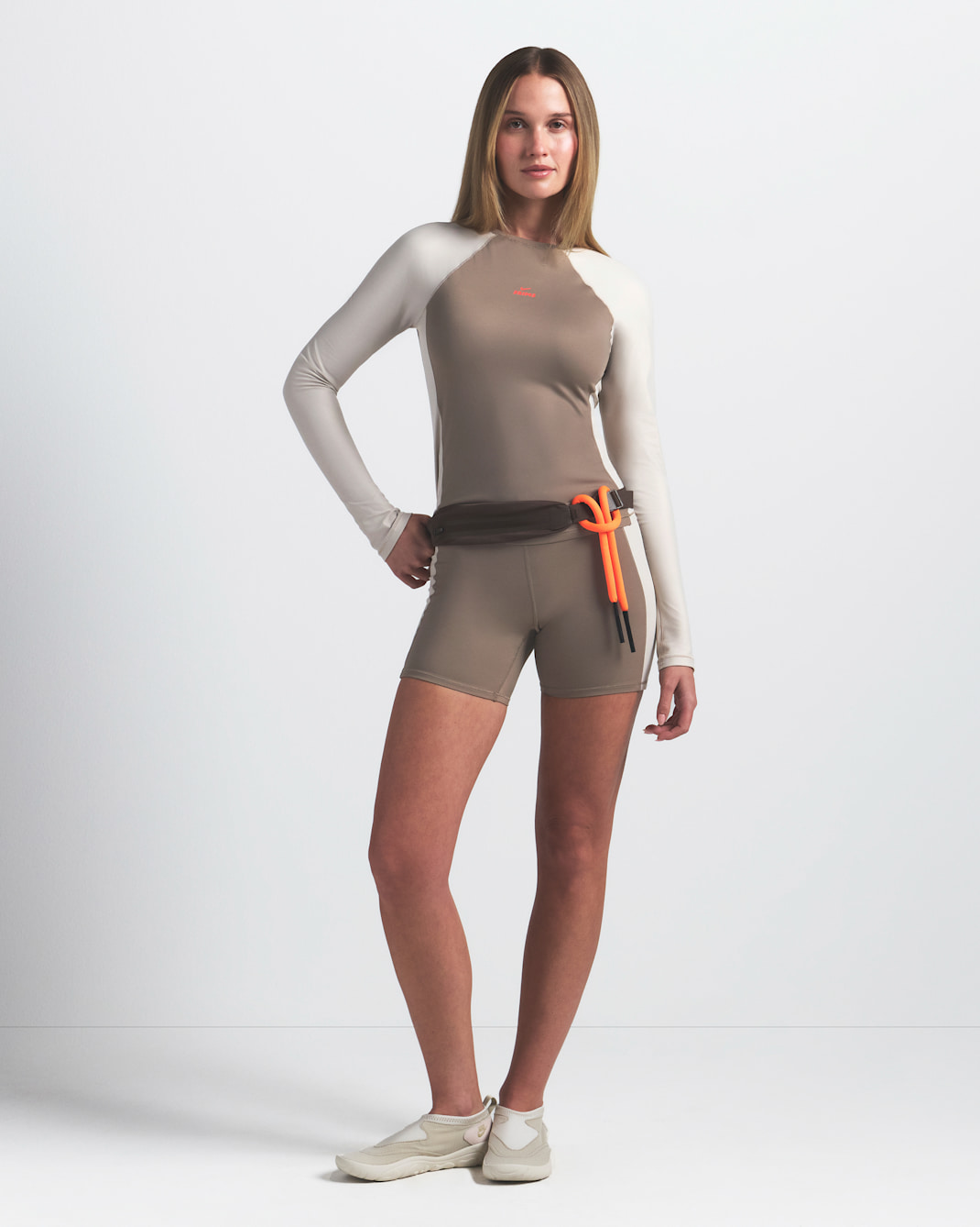 NikeSKIMS Shine Women's High-Waisted 5" Biker Shorts - NSKM TRUFFLE/NSKM STONE