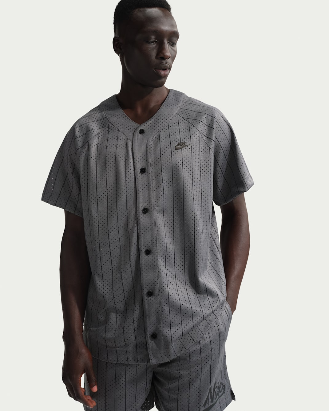 Nike Sportswear Club Men's Jersey - Iron Grey/Black