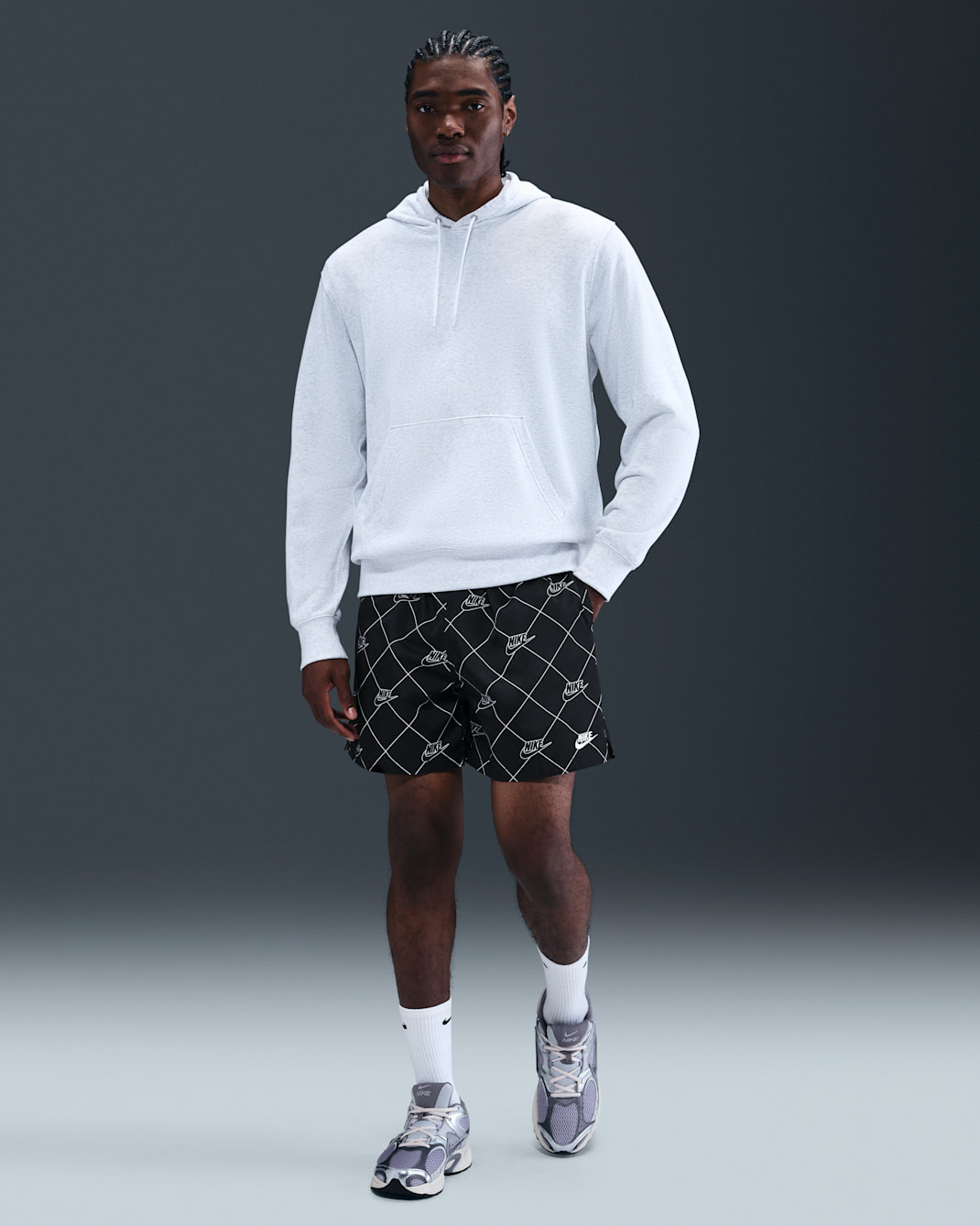 Shorts Flow de tejido Woven para hombre Nike Sportswear Club - Negro/Negro/Blanco