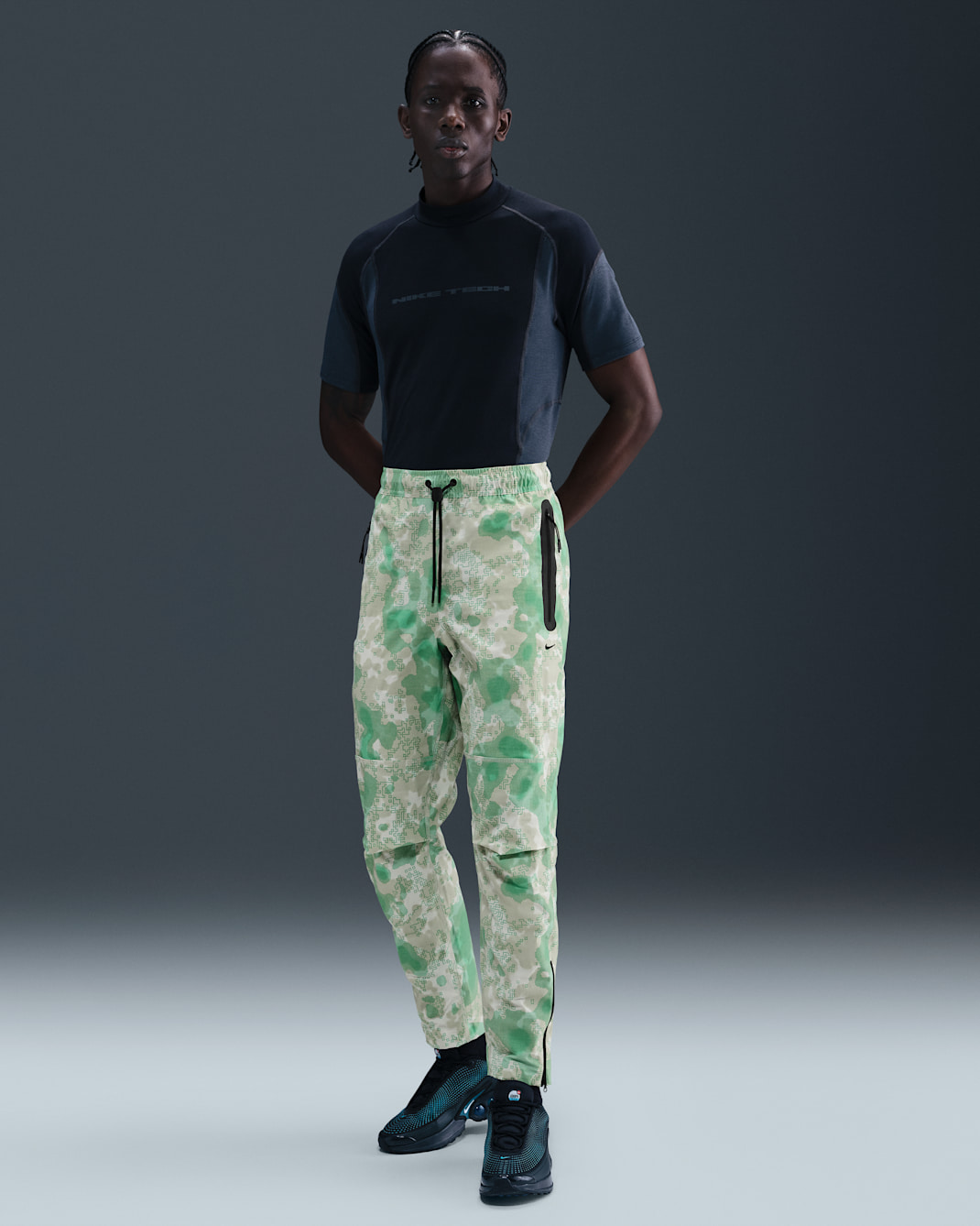 Nike Tech Men's Dri-FIT Woven Camo Tapered Trousers - Light Silver/Black