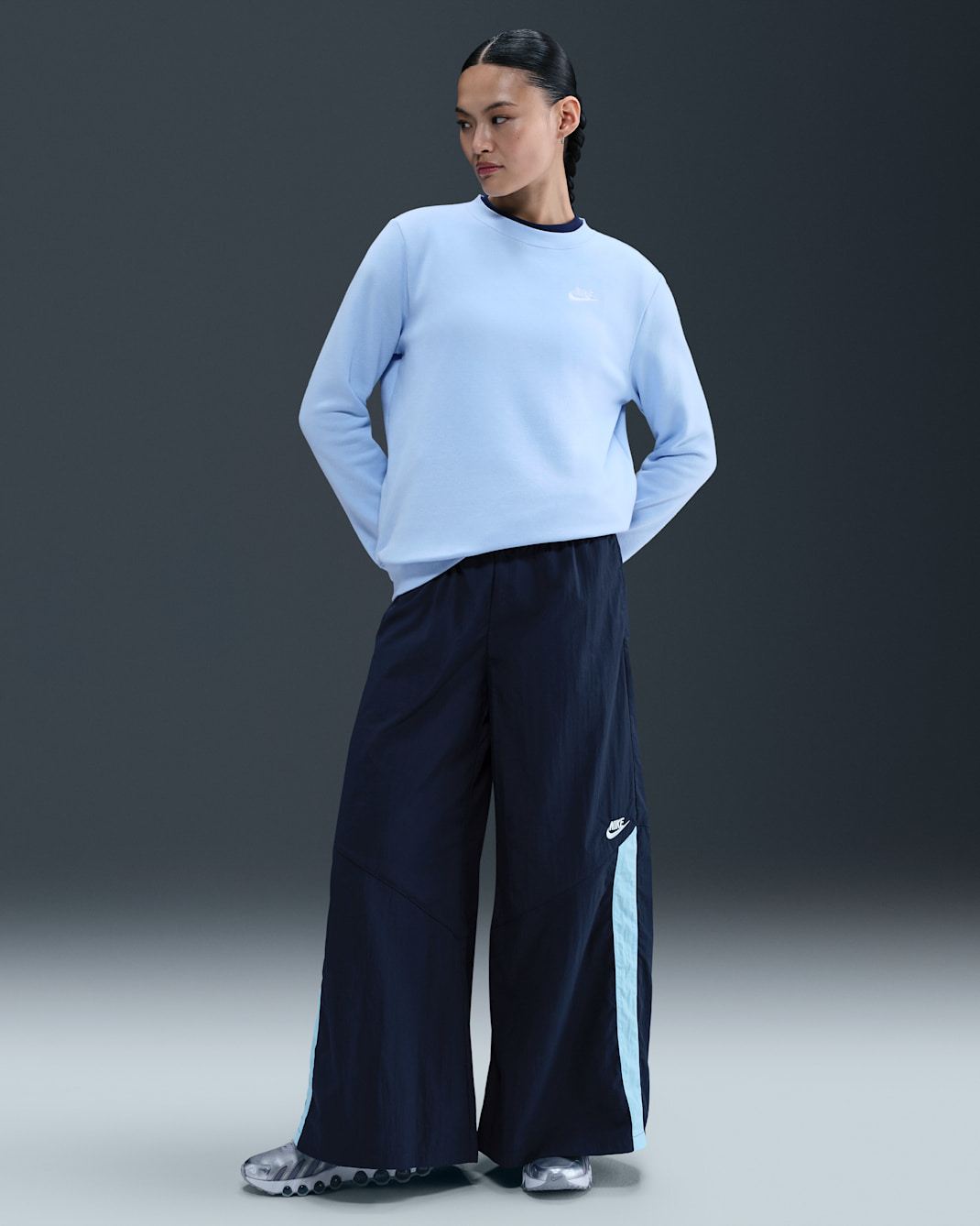 Nike Sportswear Women's Wide-Leg Woven Pants - Midnight Navy/Celestine Blue/Sail