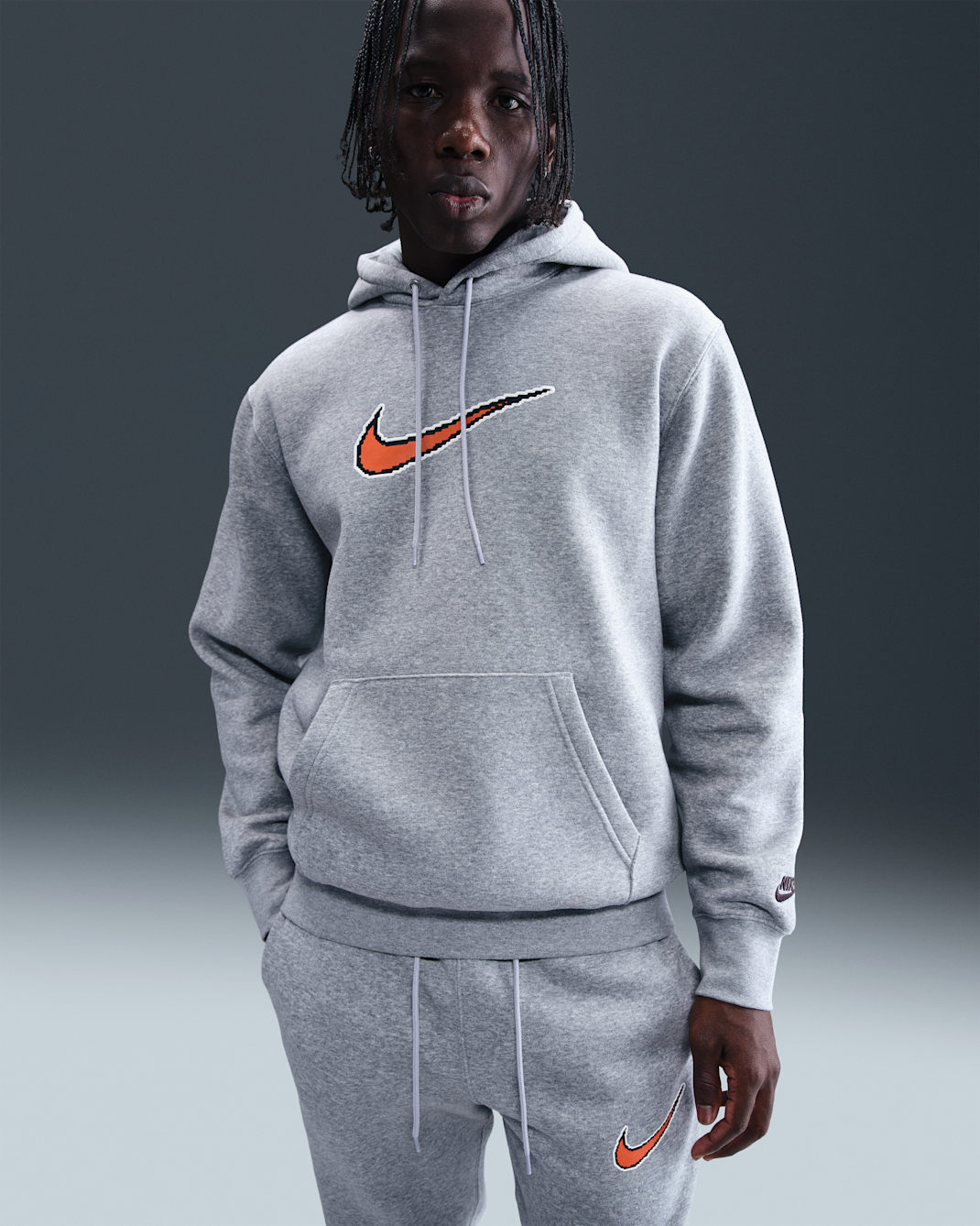 Nike Sportswear Club Men's Fleece Hoodie - Dark Grey Heather/Light Smoke Grey/Black