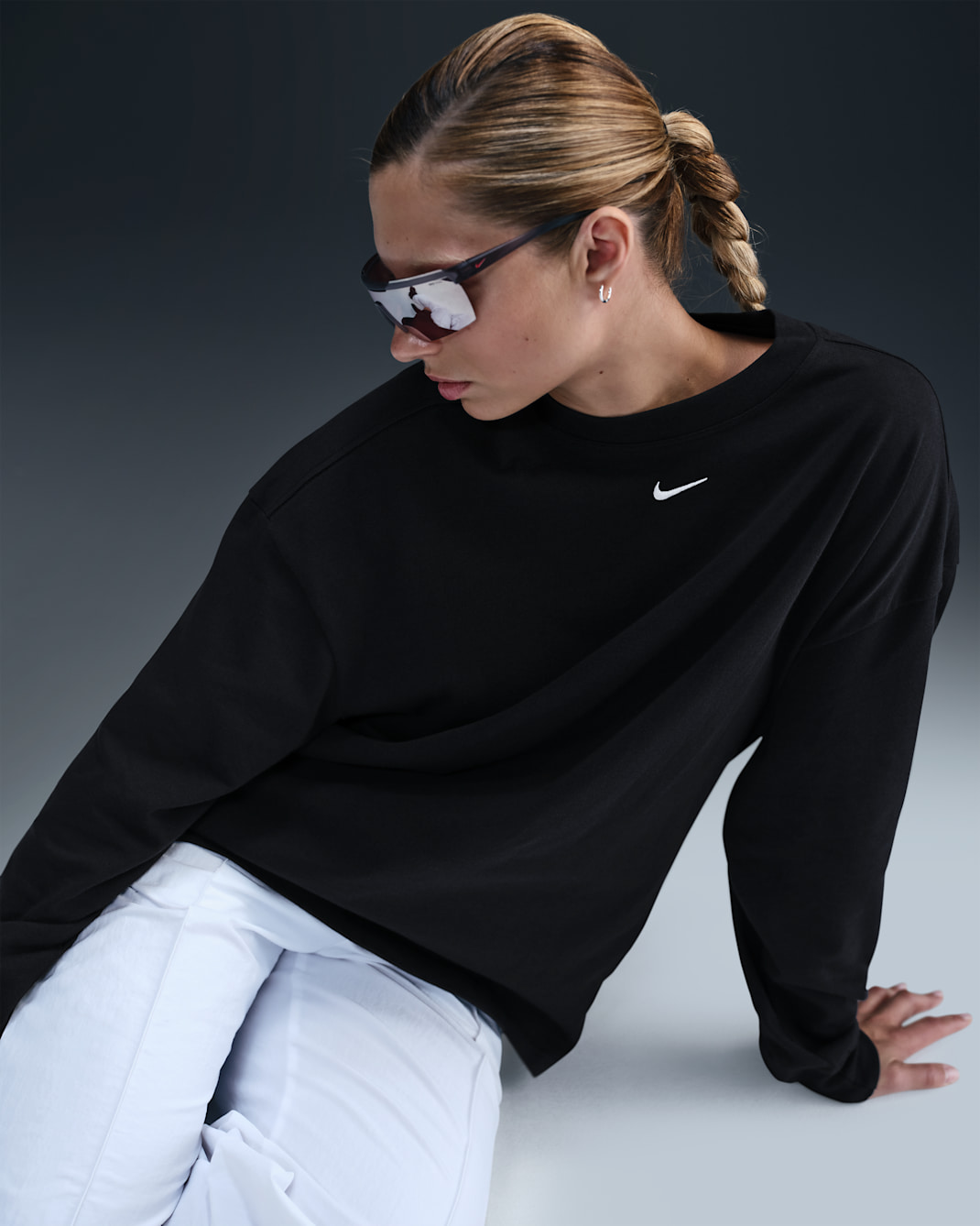 Nike Sportswear Essential Women's Oversized Long-Sleeve T-Shirt - Black