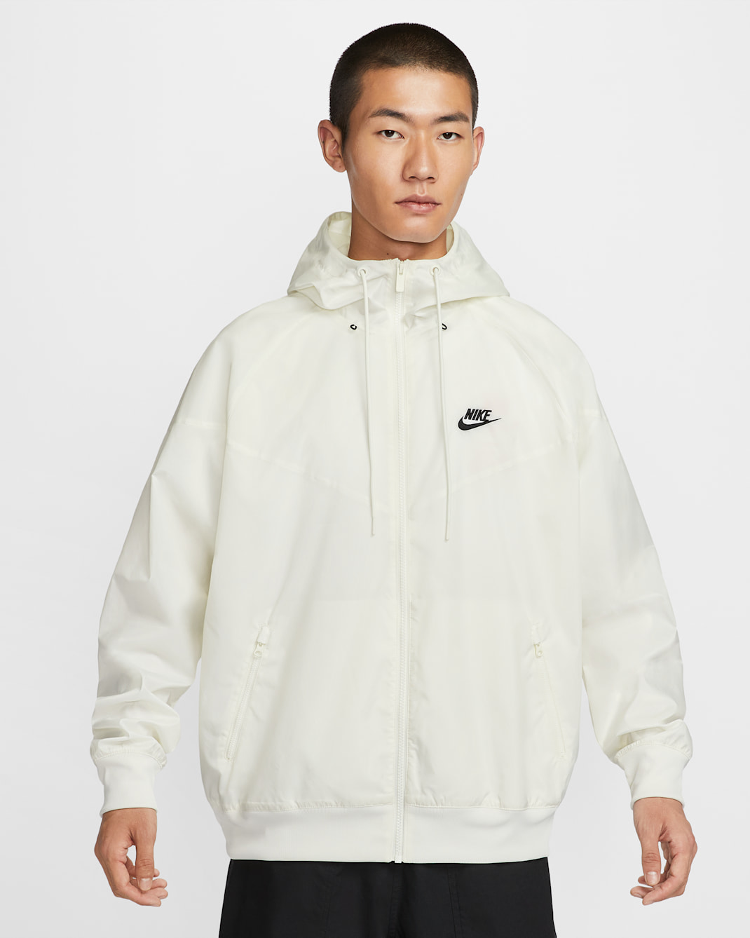 เสื้อแจ็คเก็ตมีฮู้ดผู้ชาย Nike Sportswear Windrunner - Sail/ดำ