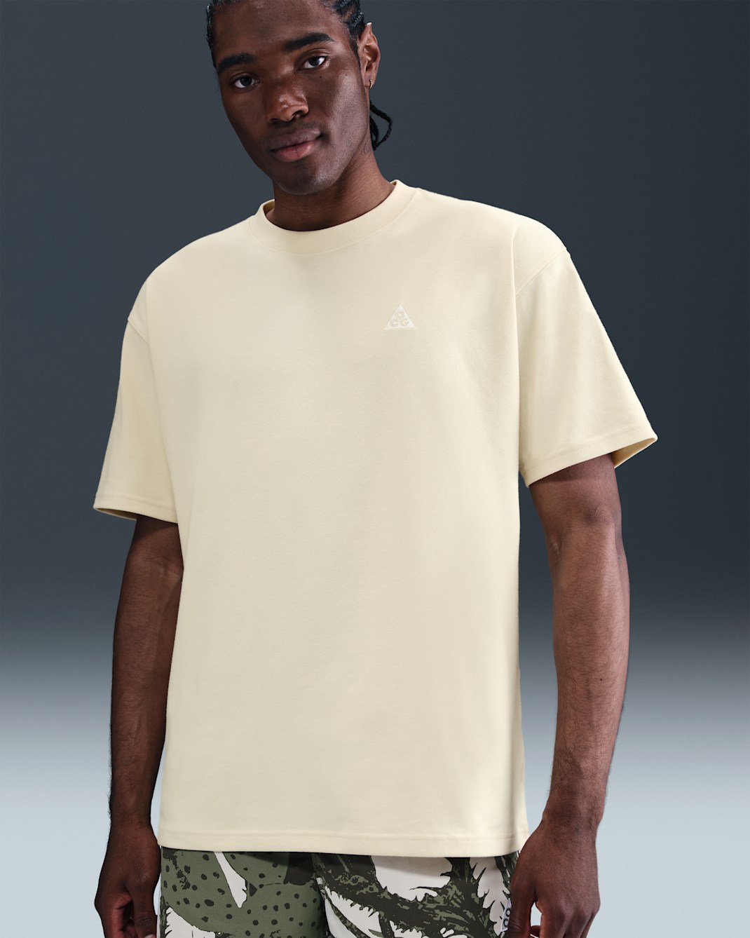 Nike ACG Men's Max90 T-Shirt - Light Khaki