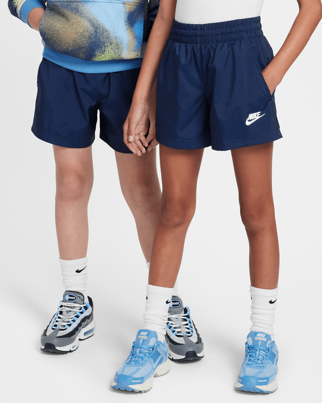 Nike Sportswear Club Big Kids' 4.5" Woven Shorts - Midnight Navy/White