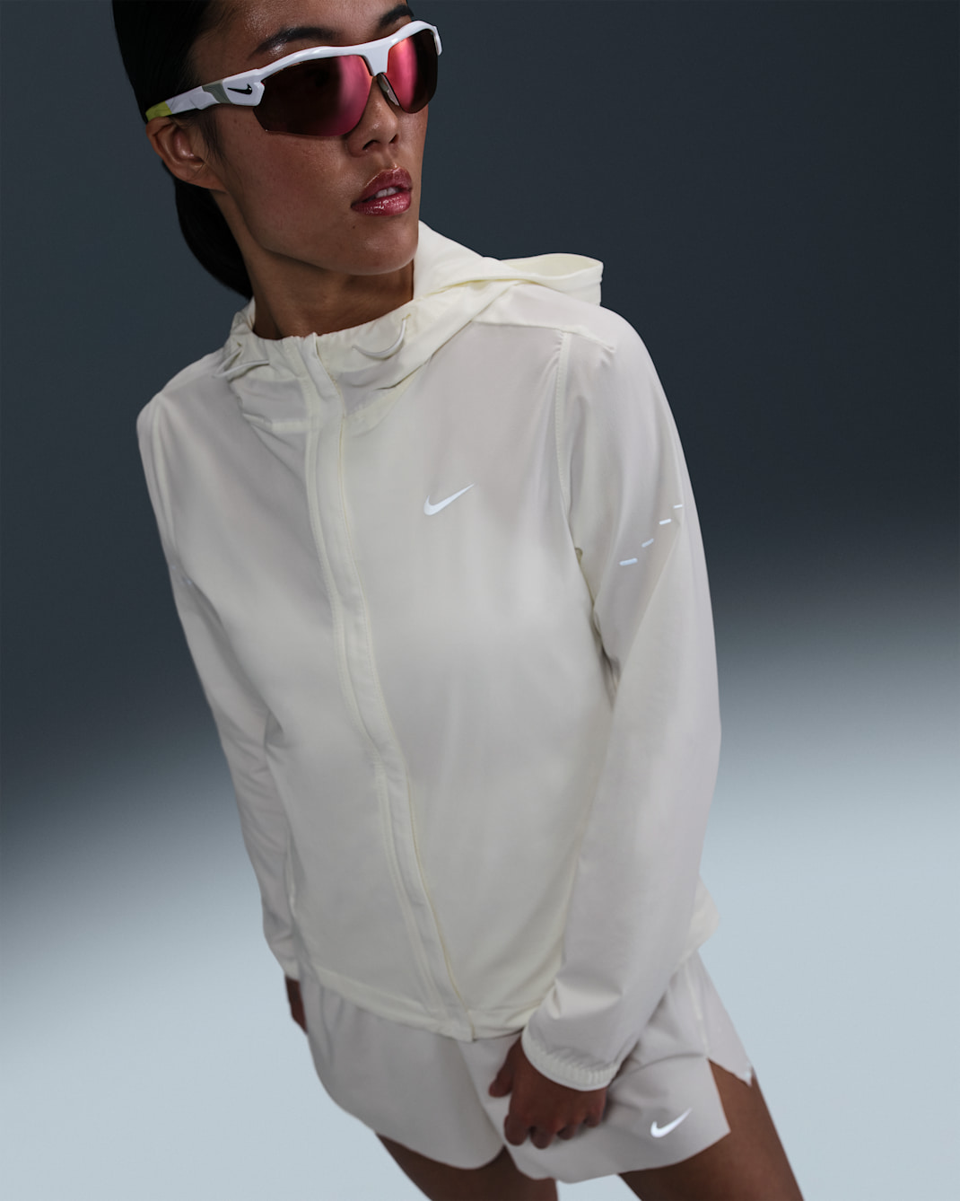 Nike Swift Women's Repel Packable Running Jacket - Sail