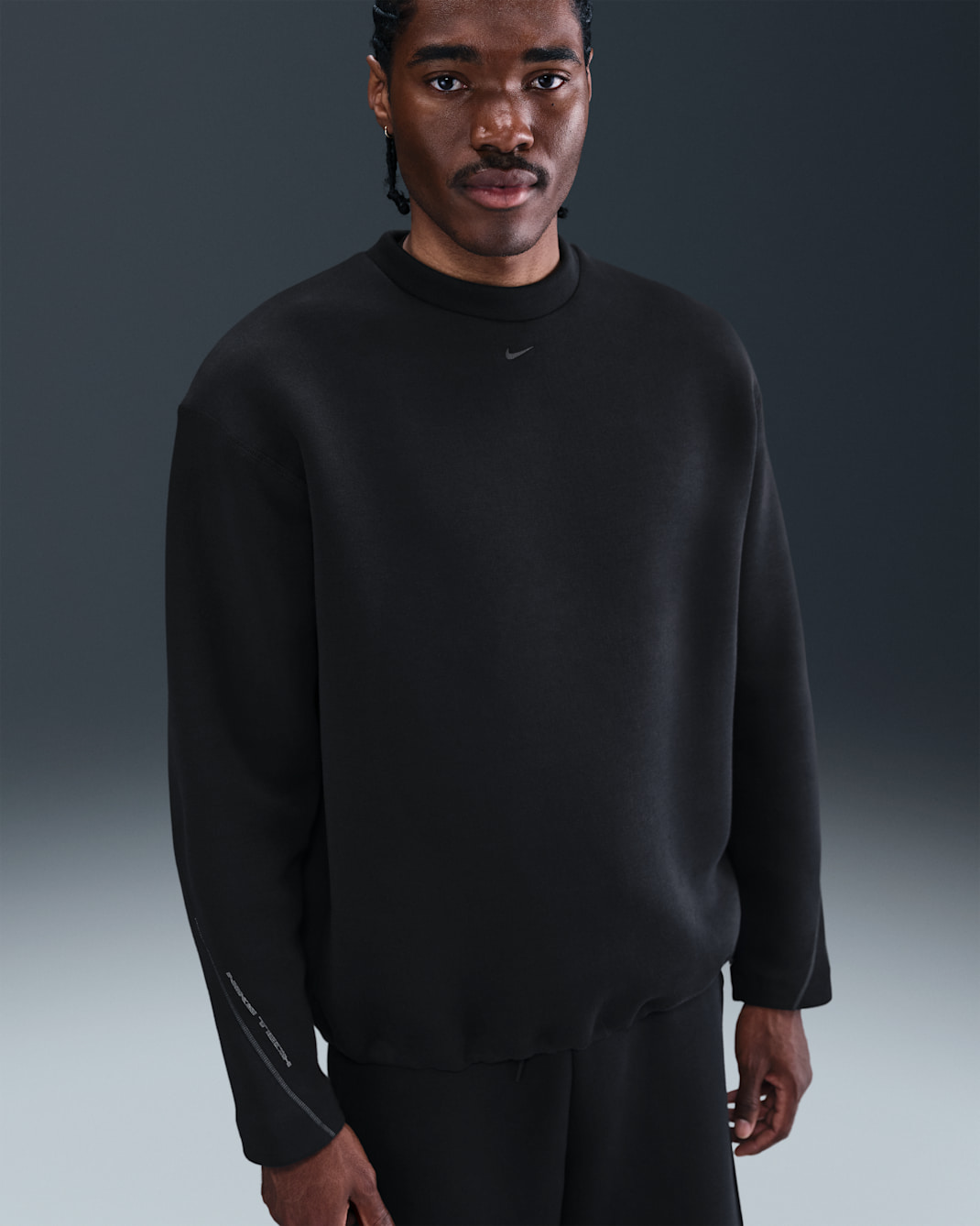 Nike Tech Men's Fleece Loose Fit Crew - Black/Black