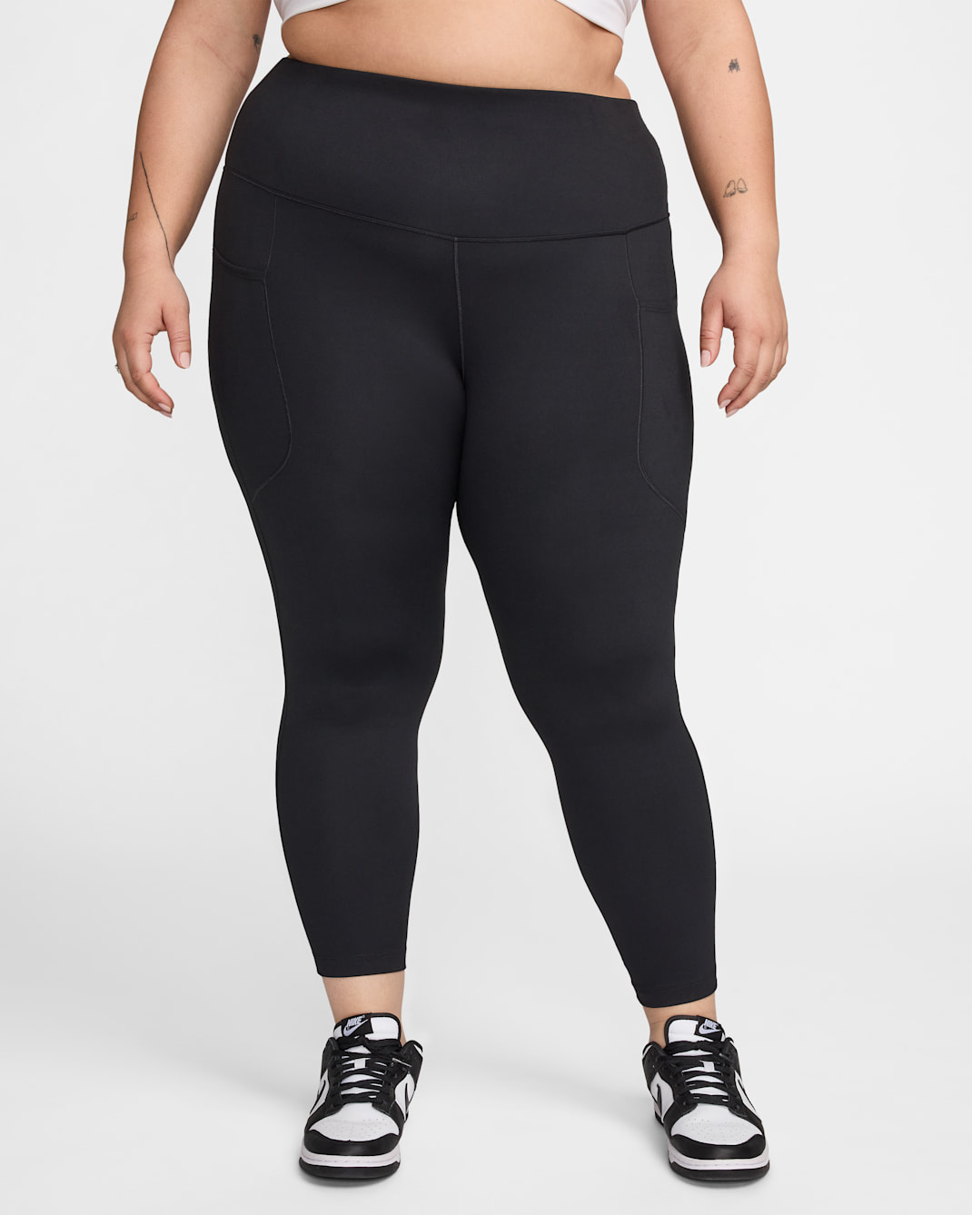 Nike One Women's High-Waisted 7/8 Leggings with Pockets (Plus Size) - Black/Black