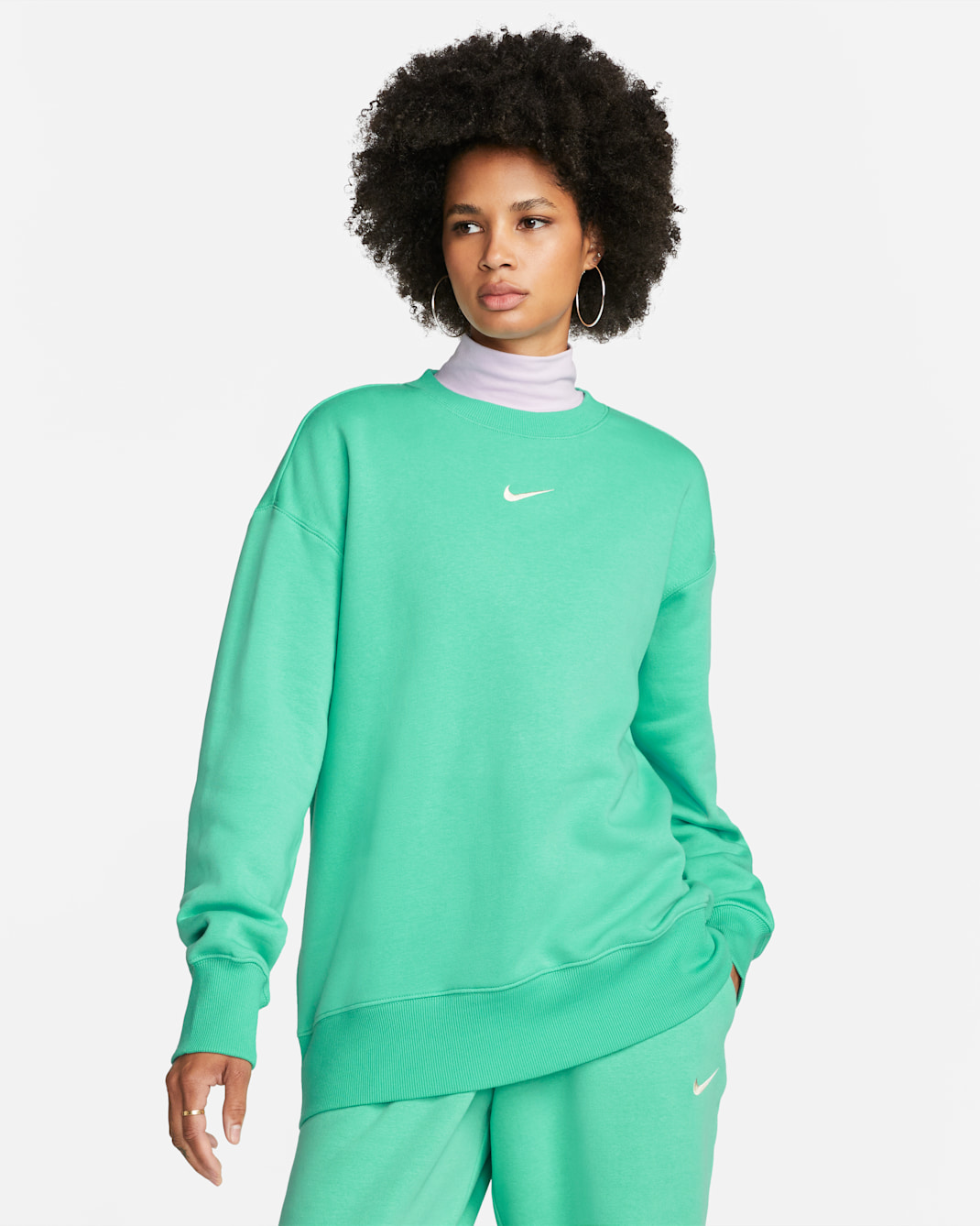 Nike Sportswear Phoenix Fleece Women's Oversized Crew-Neck Sweatshirt - Light Menta/Sail