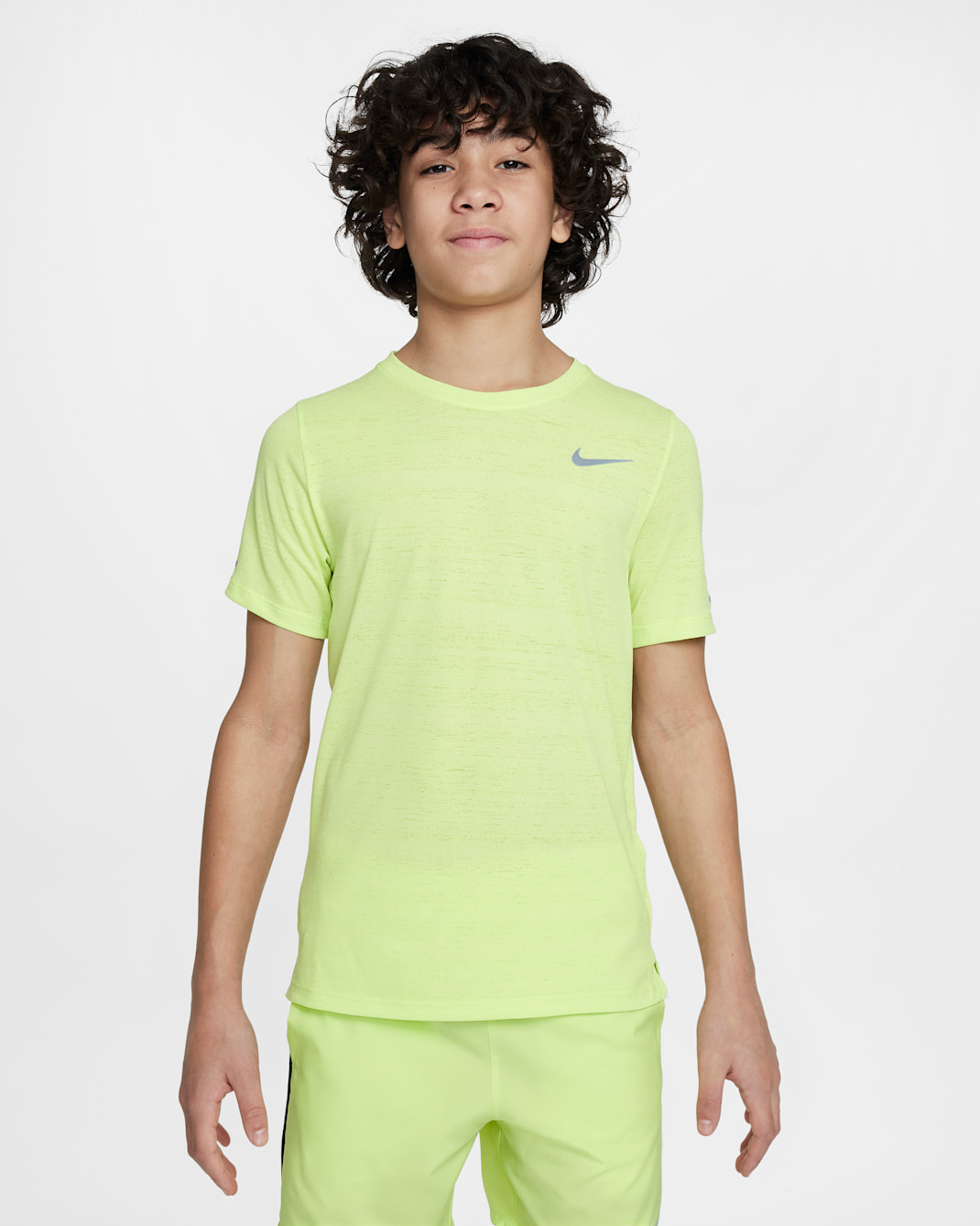 Nike Dri-FIT Miler Older Kids' (Boys') Training Top - Light Lemon Twist