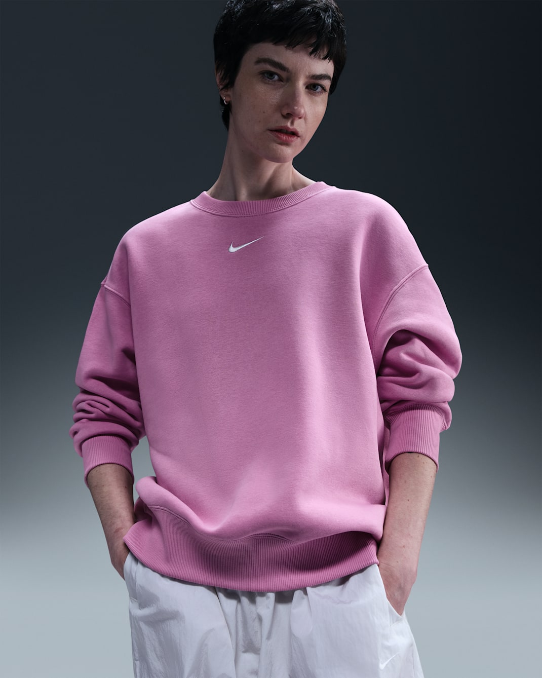 Nike Sportswear Phoenix Fleece Women's Oversized Crew-Neck Sweatshirt - Beyond Pink/Sail