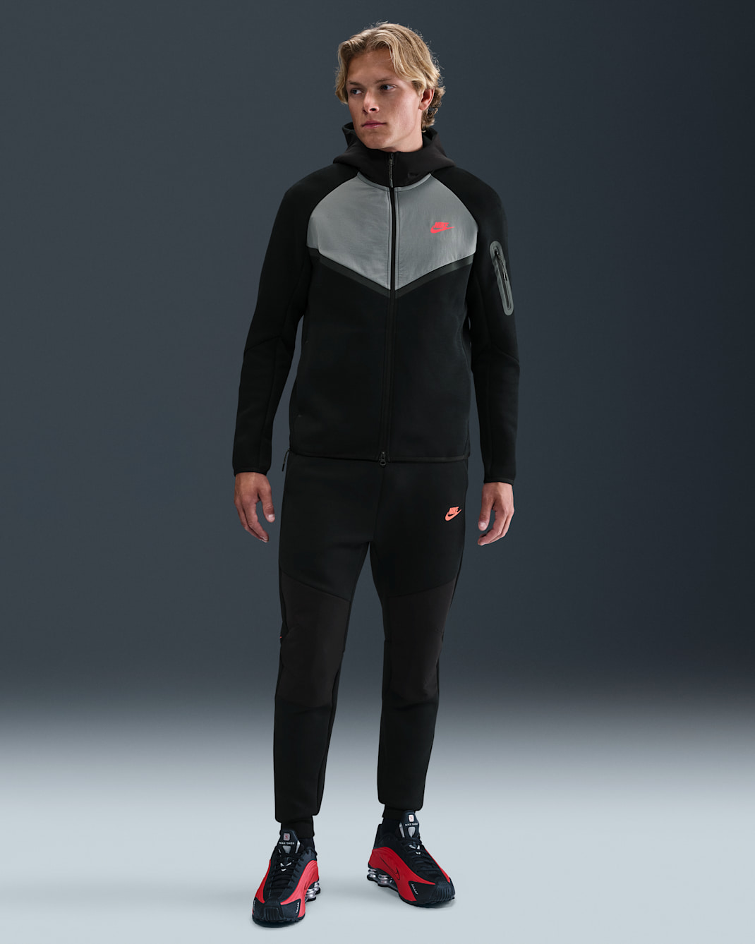 Męska kurtka z dzianiny z zamkiem na całej długości Windrunner Nike Tech