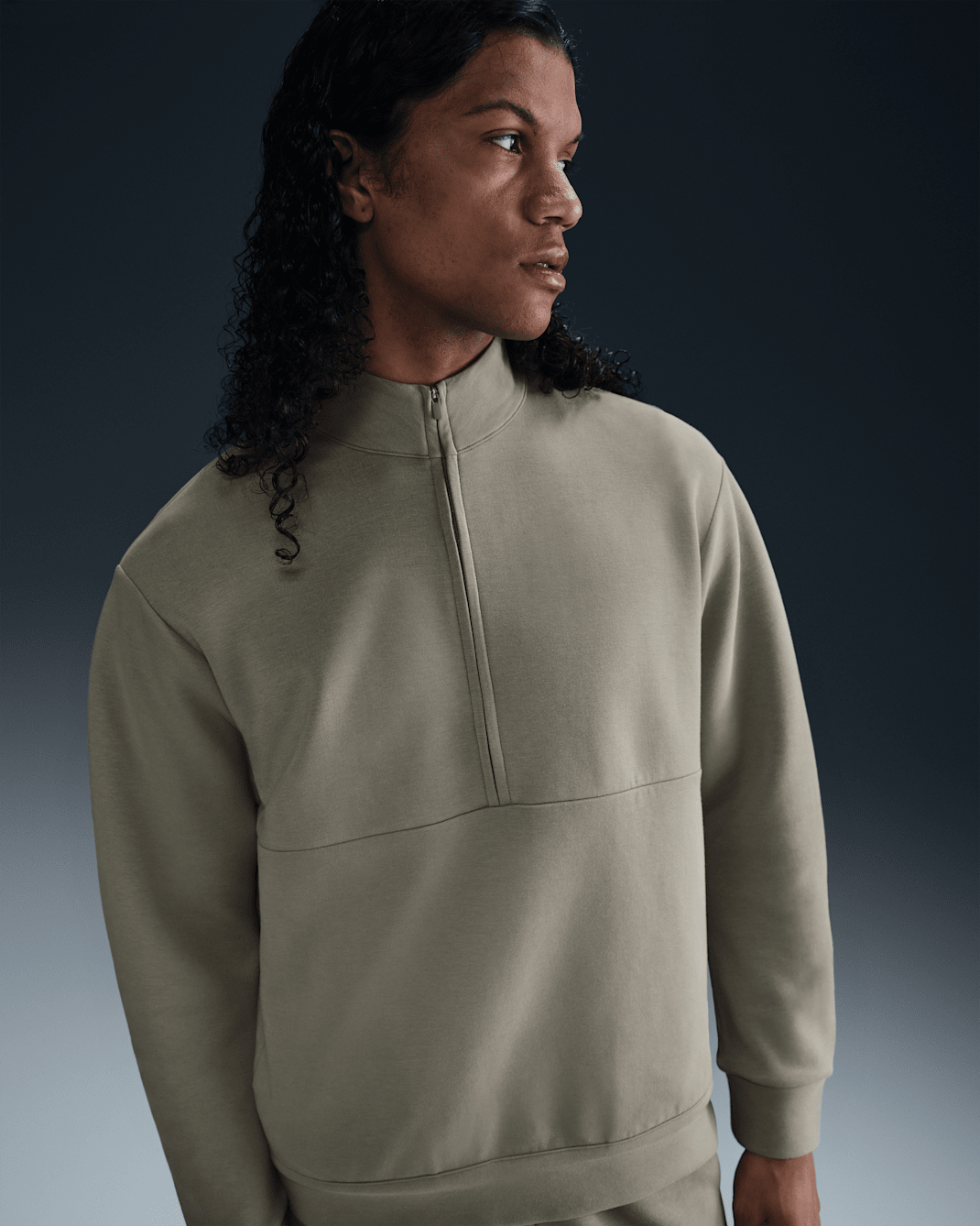 Playera Dri-FIT de medio cierre para hombre Nike 24.7 ImpossiblySoft - Militar claro/Verde acero