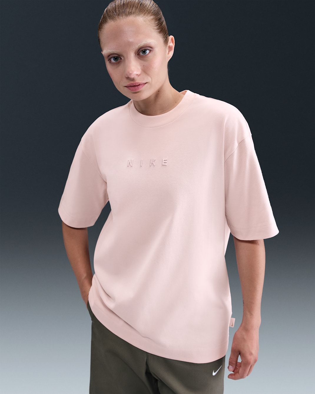 Nike Sportswear Women's Oversized Short-Sleeve T-Shirt - Silt Red