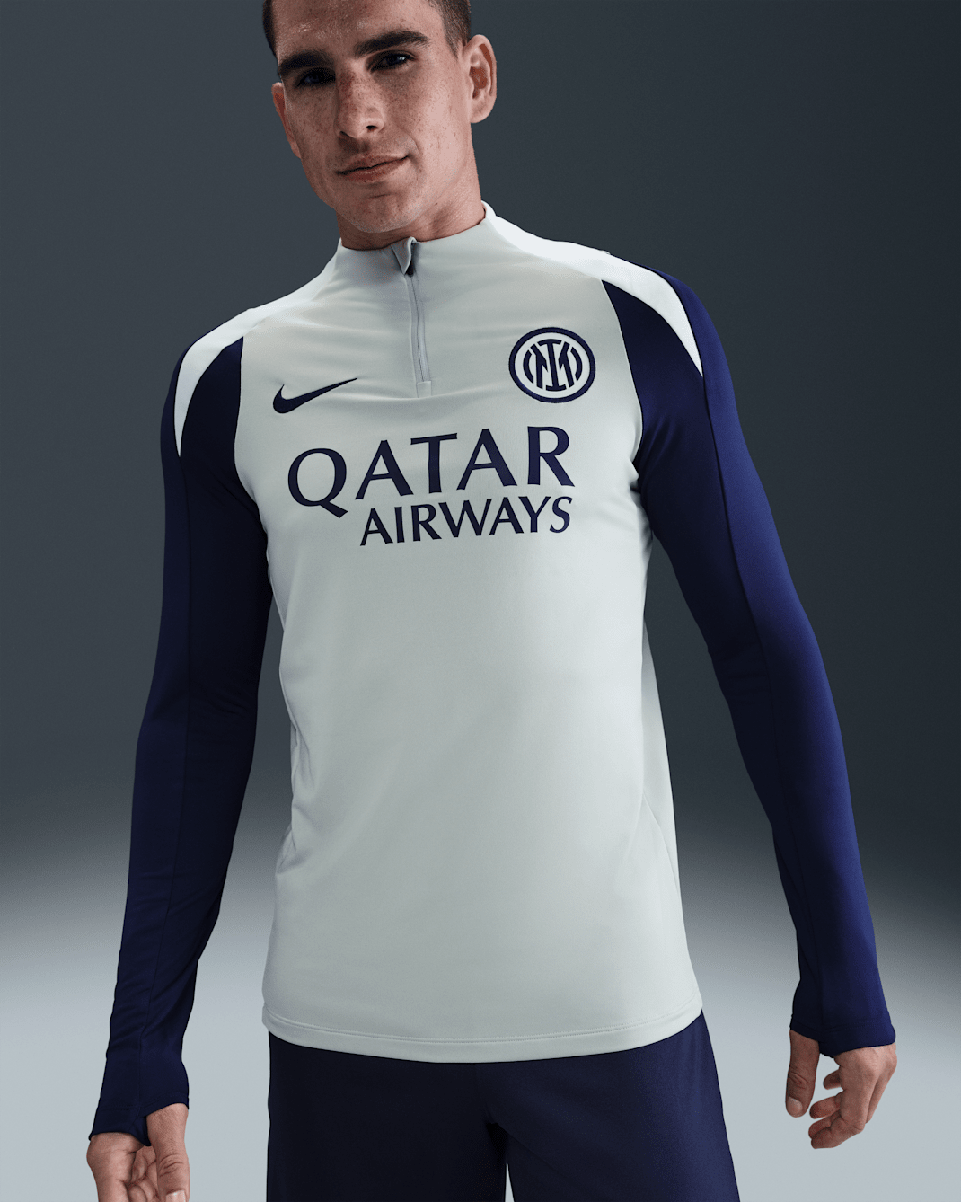 Inter Milan Strike Nike Dri-FIT férfi futball-melegítőfelső - Grey Haze/Blue Void/Ghost Aqua/Blue Void