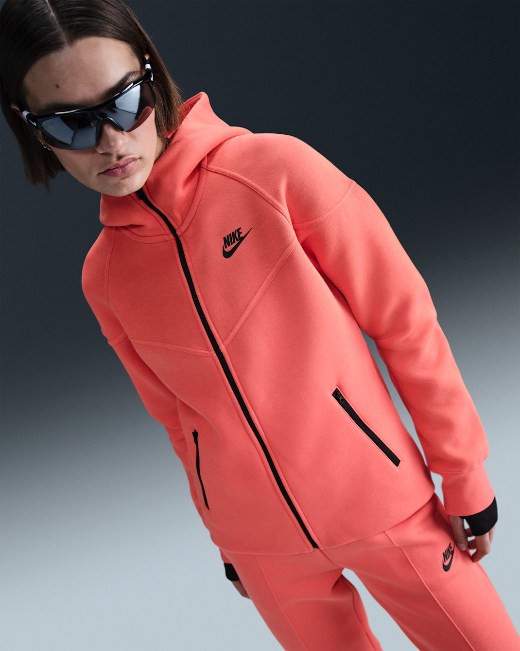 Sudadera con gorro de cierre completo para mujer Nike Sportswear Tech Fleece Windrunner - Brasa mágica/Negro