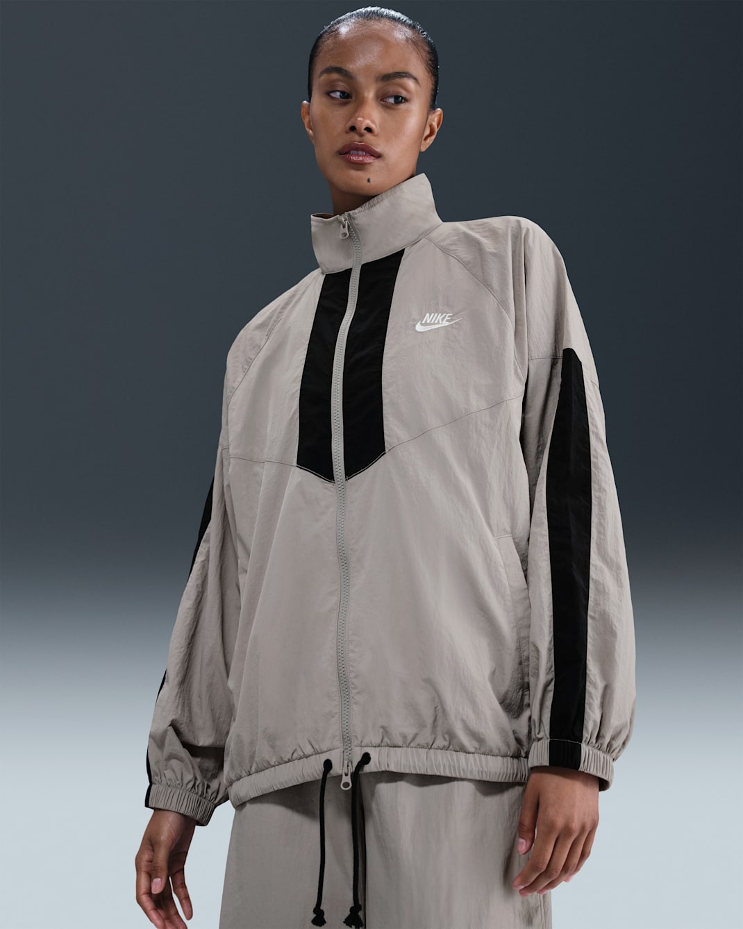Nike Sportswear Windrunner Women's Oversized Jacket - College Grey/Black/Sail