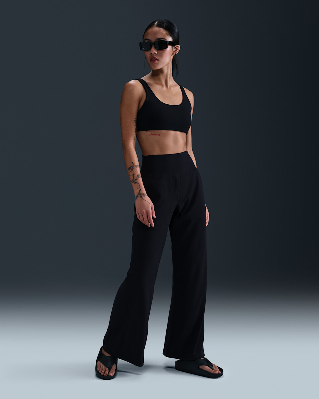กางเกงขายาวทรงขากว้างเอวสูงผู้หญิง Dri-FIT Nike Zenvy - ดำ/ดำ