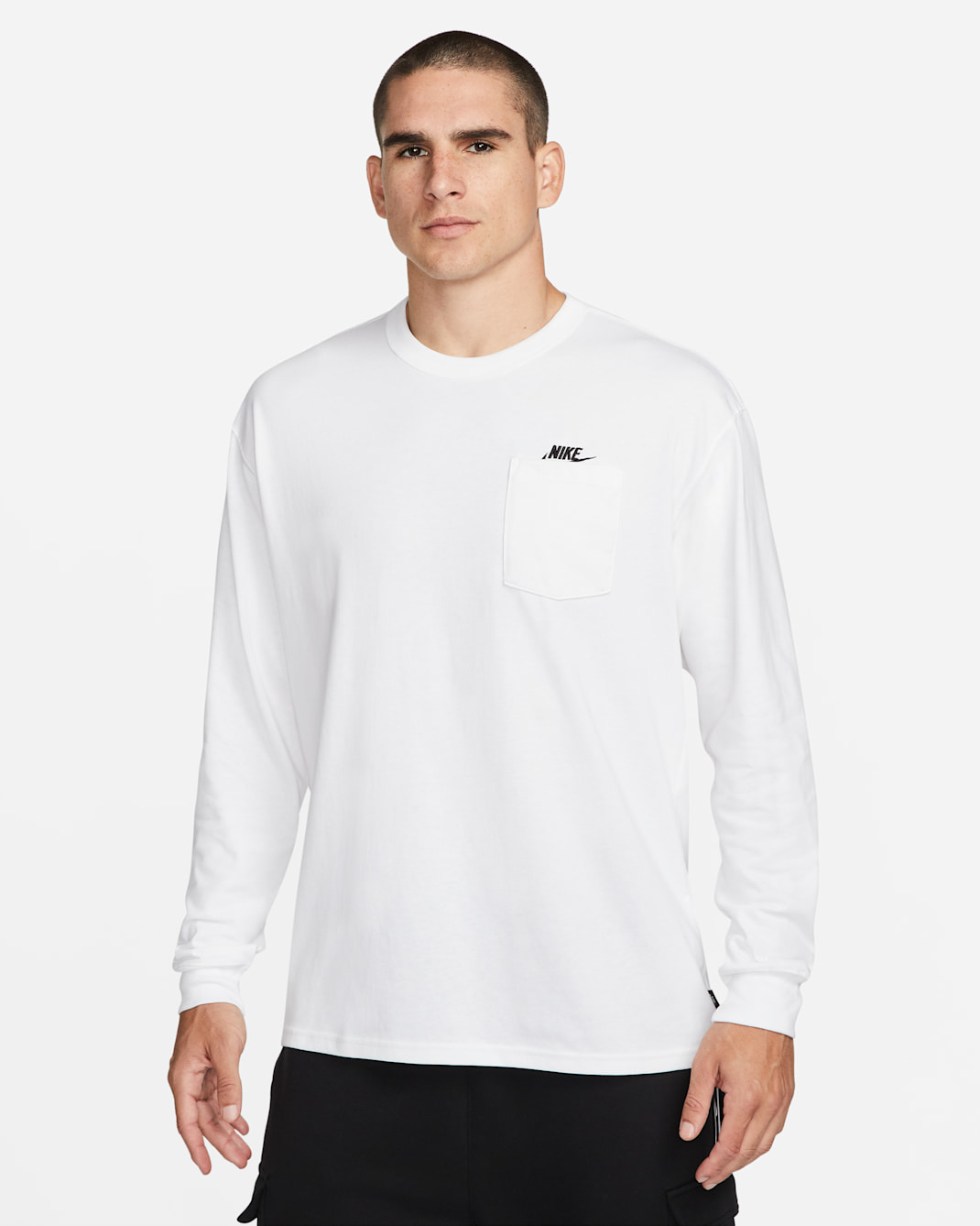 Nike Sportswear Premium Essentials Men's Long-Sleeve Pocket T-Shirt - White/Black