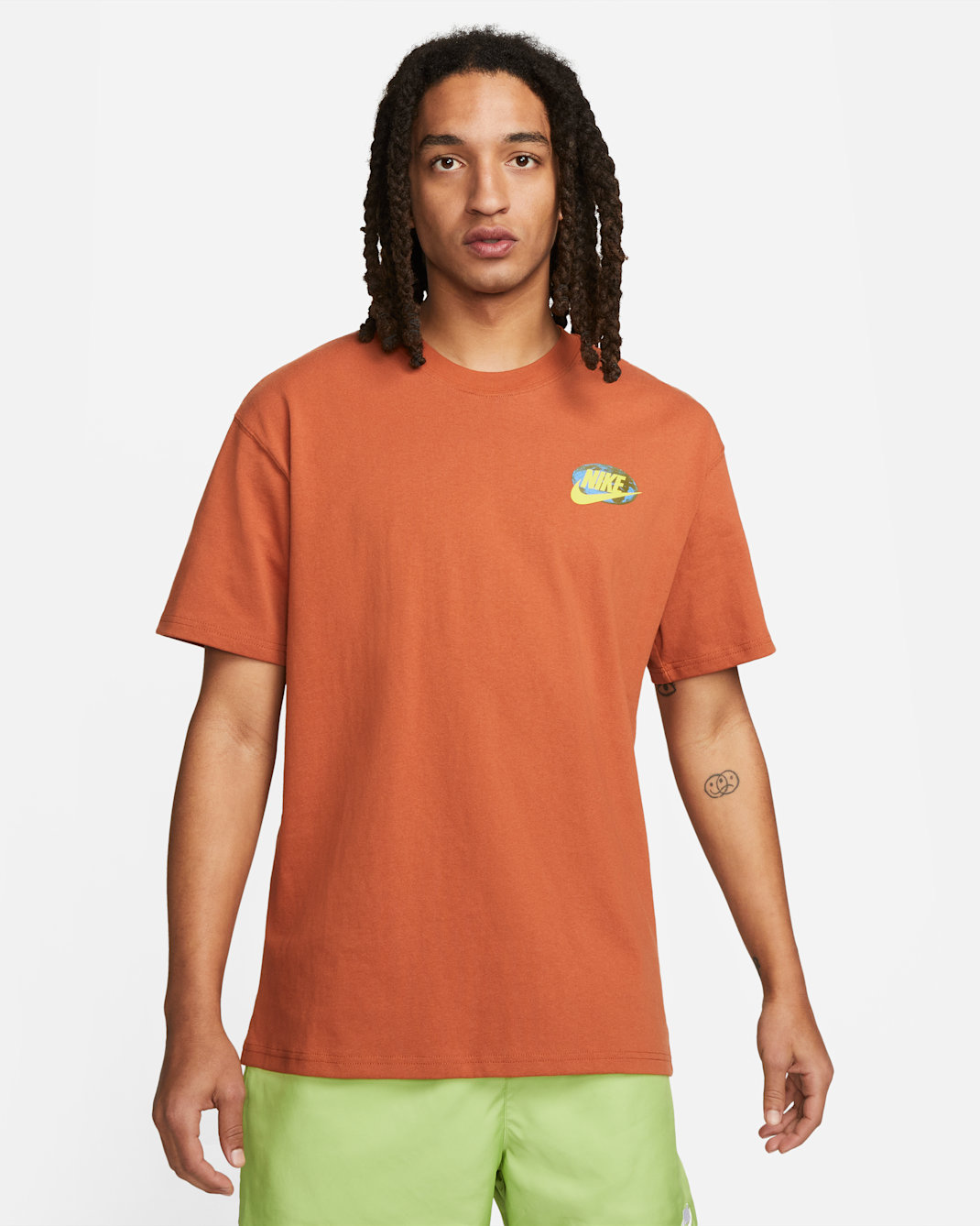 Nike Sportswear Men's T-Shirt - Dark Russet