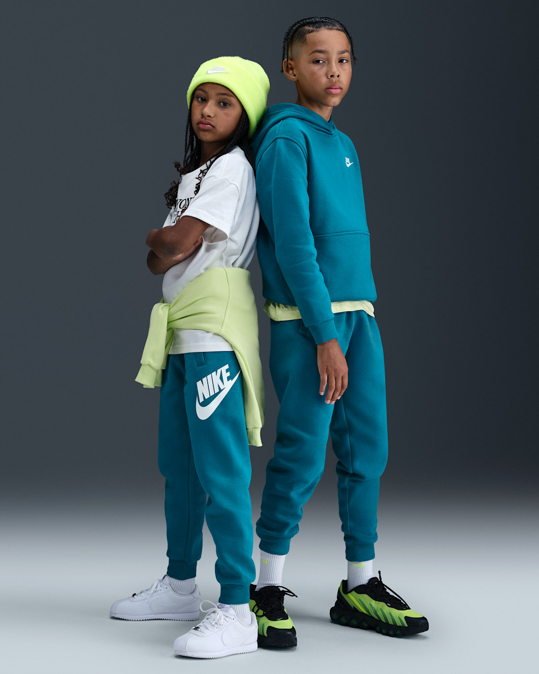 Nike Club Fleece Big Kids' Joggers - Green Abyss/White