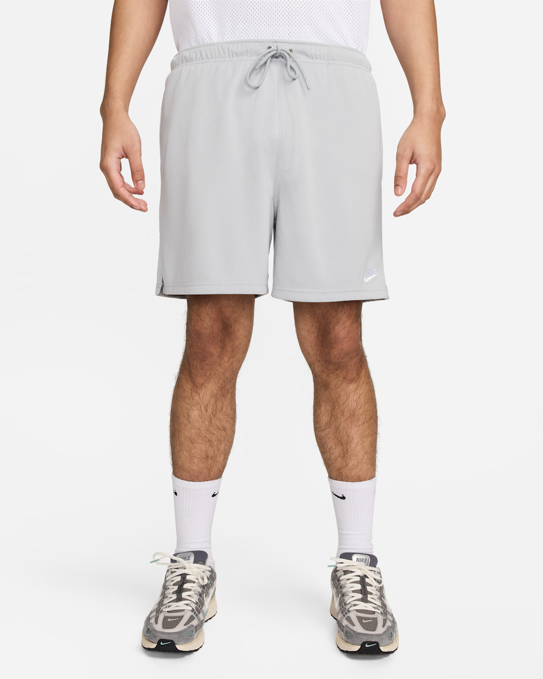 Nike Club Men's Mesh Flow Shorts - Light Smoke Grey/White